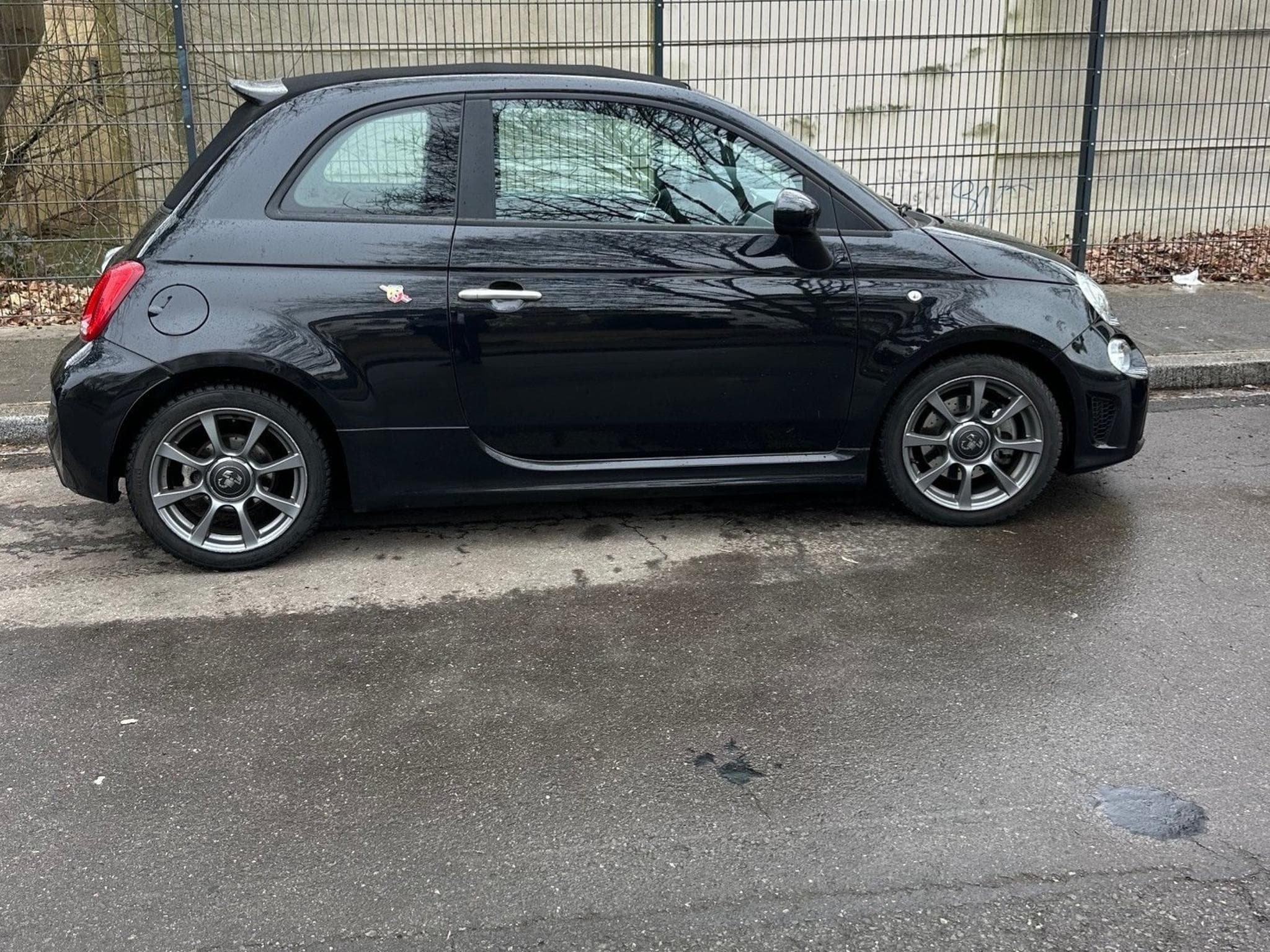 Abarth 595 cabriolet (2022) - Photo 1