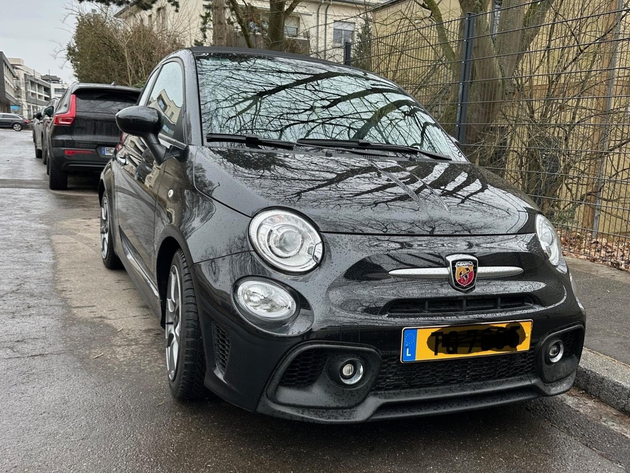 Abarth 595 cabriolet (2022) - Photo 2