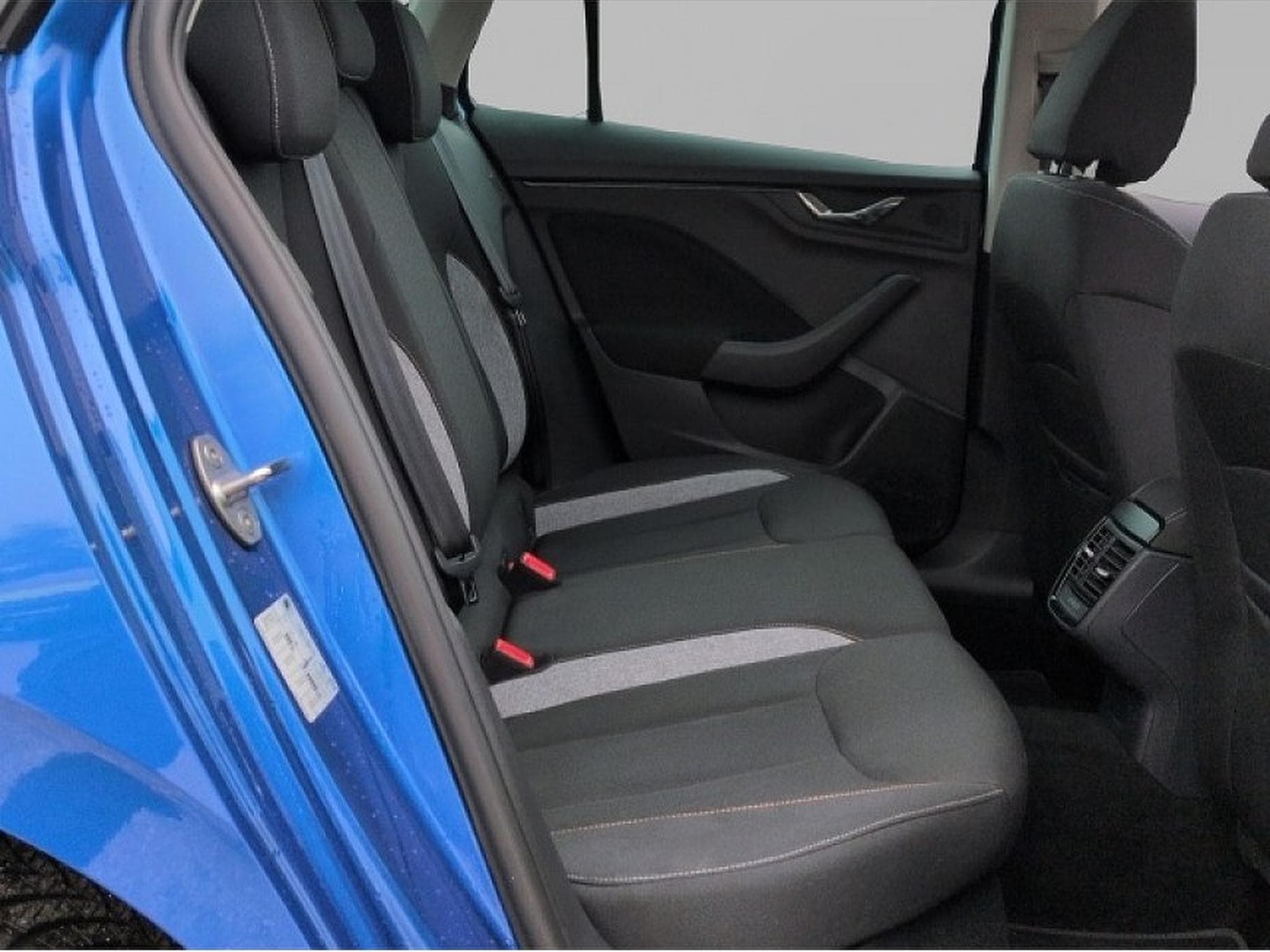 Skoda Kamiq (2024) - Foto 7