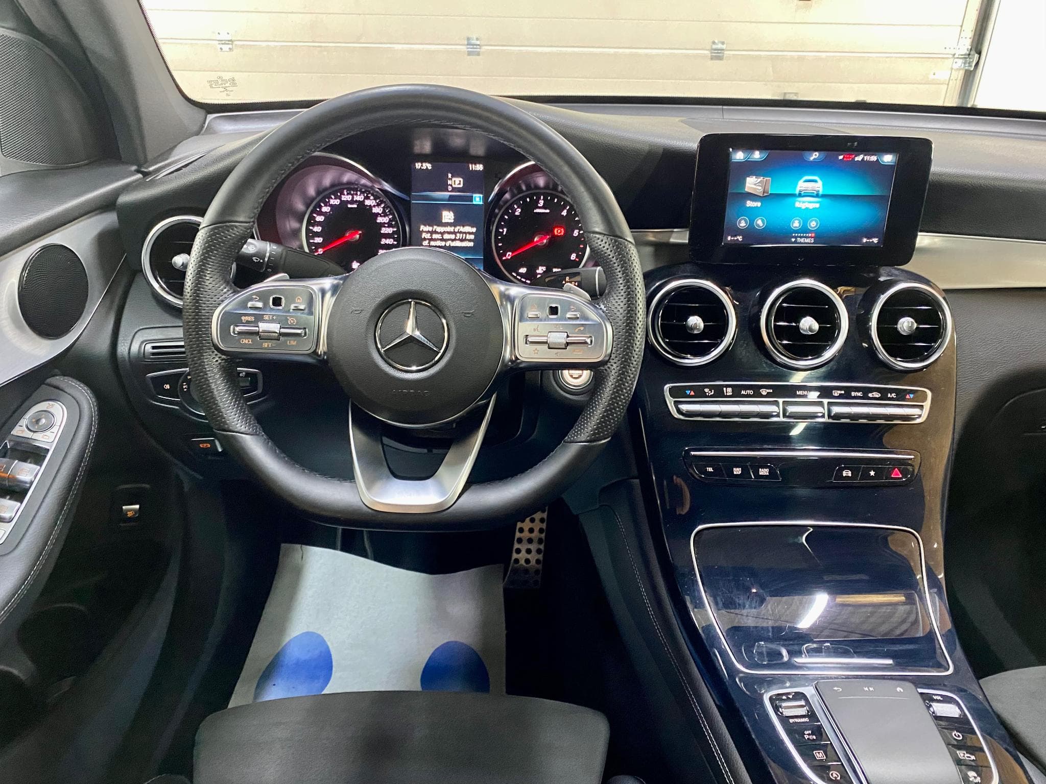 Mercedes GLC 220 4matic 9 g-tronic AMG Line (2020) - Photo 8