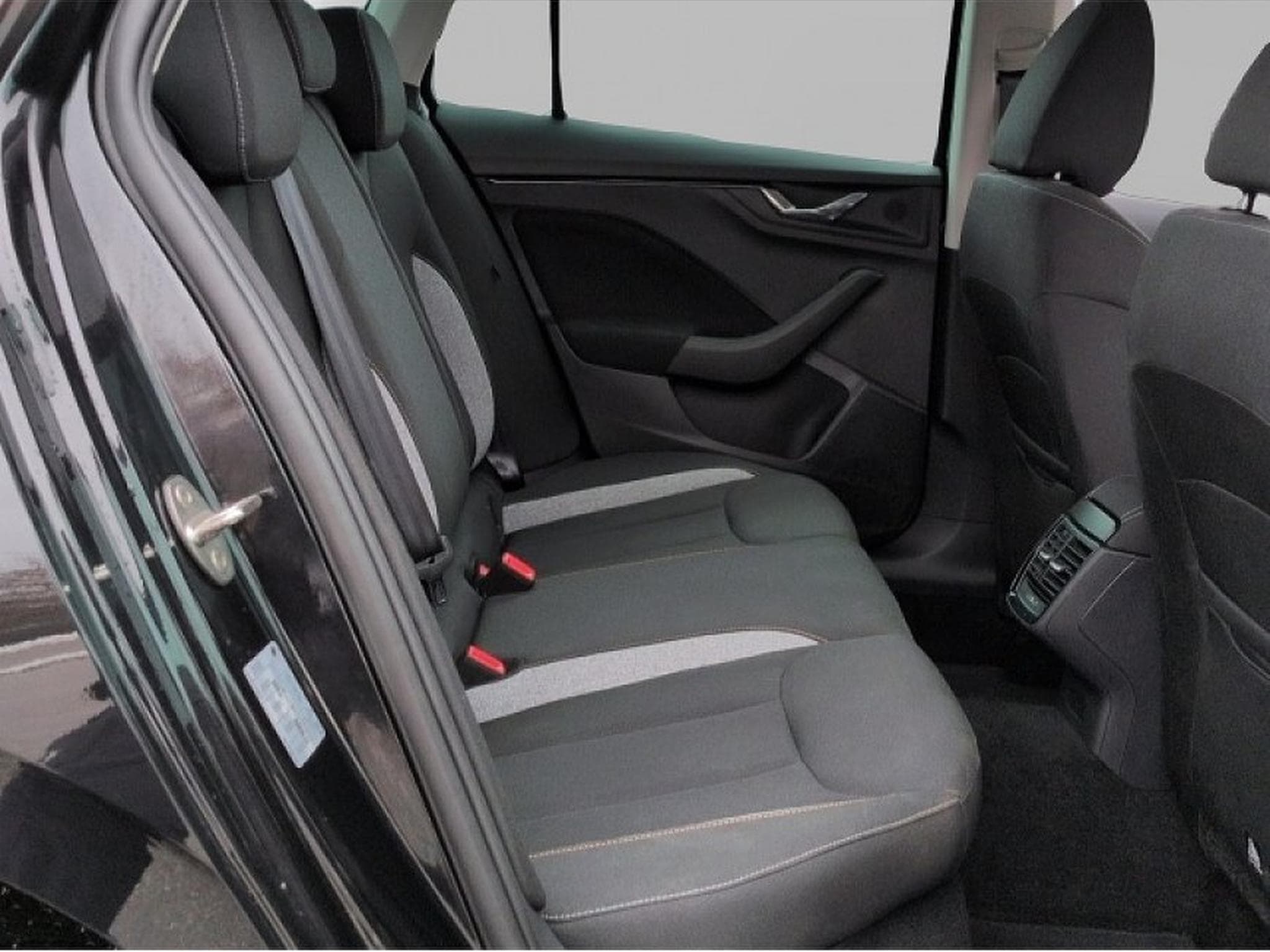 Skoda Kamiq (2026) - Foto 7