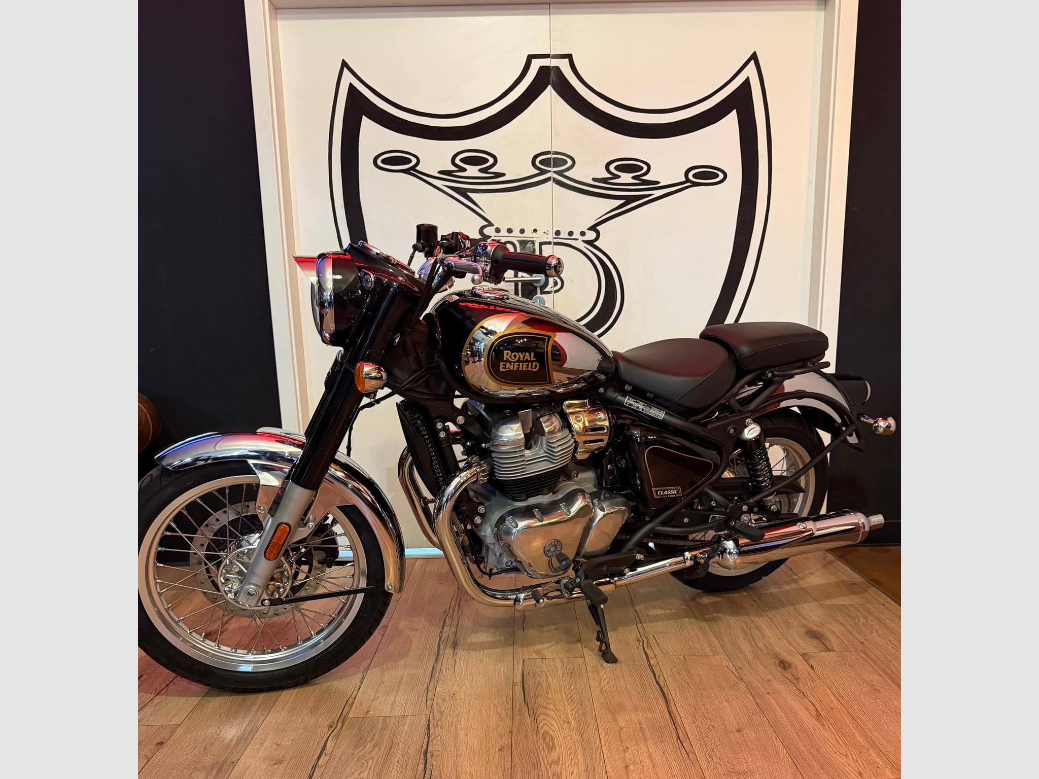 Royal Enfield Classic 650 BLACK CHROME (2027) - Foto 5