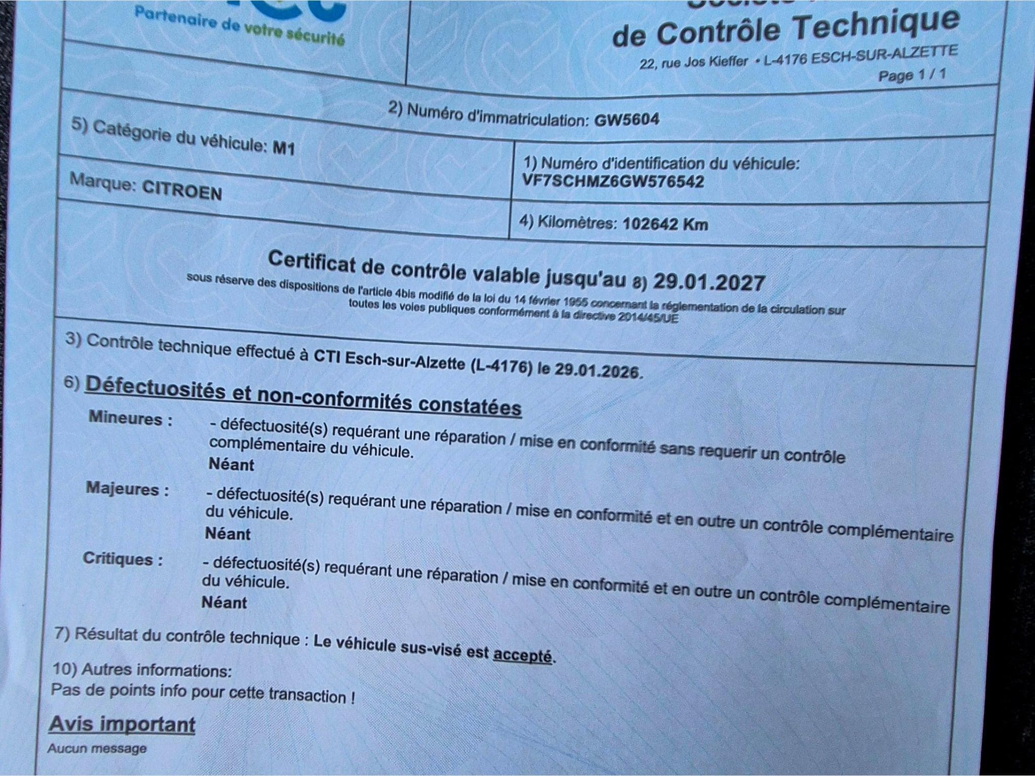 Citroën C3 1.2 Pure Tech Exclusive (2016) - Photo 12