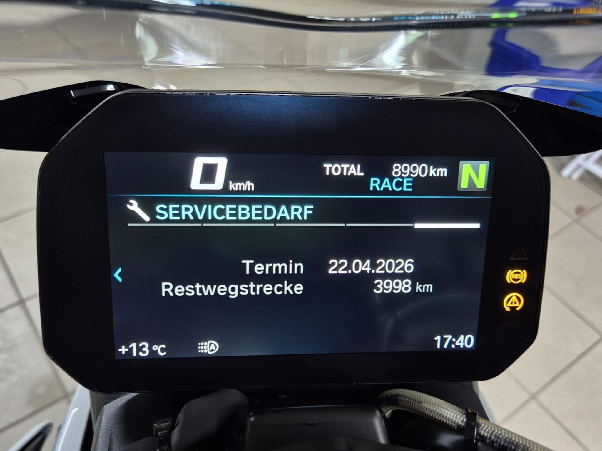 BMW M 1000R (2023) - Foto 5