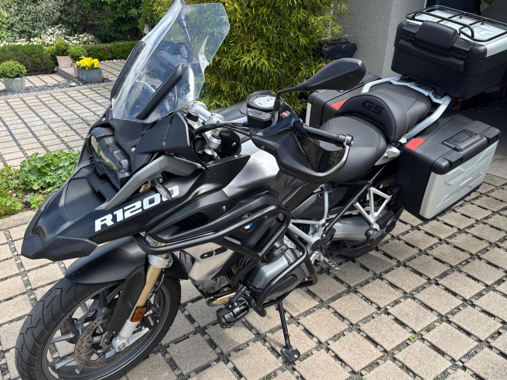 BMW R50 Gs1200Lc (2018) - Photo 2