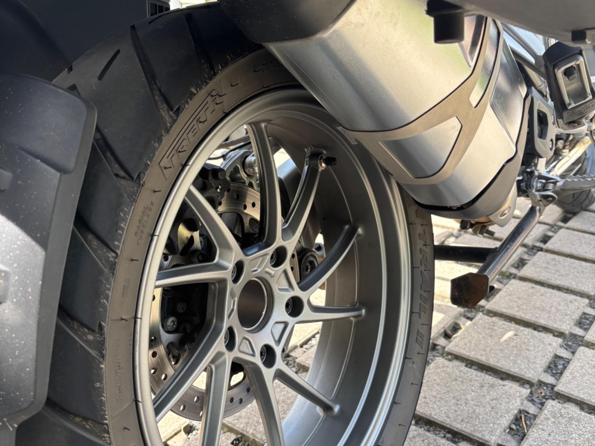 BMW R50 Gs1200Lc (2018) - Photo 7