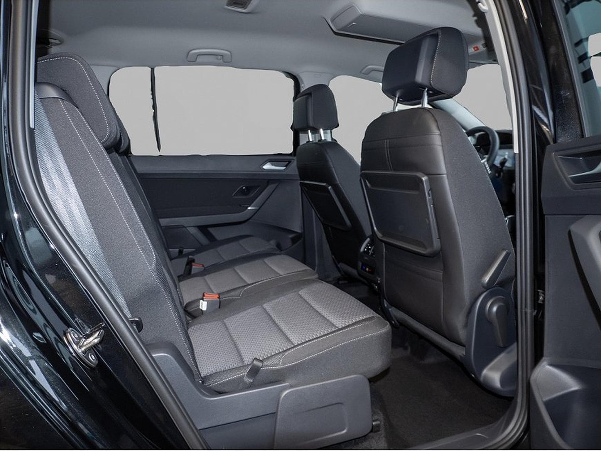 VW Touran (2026) - Photo 4