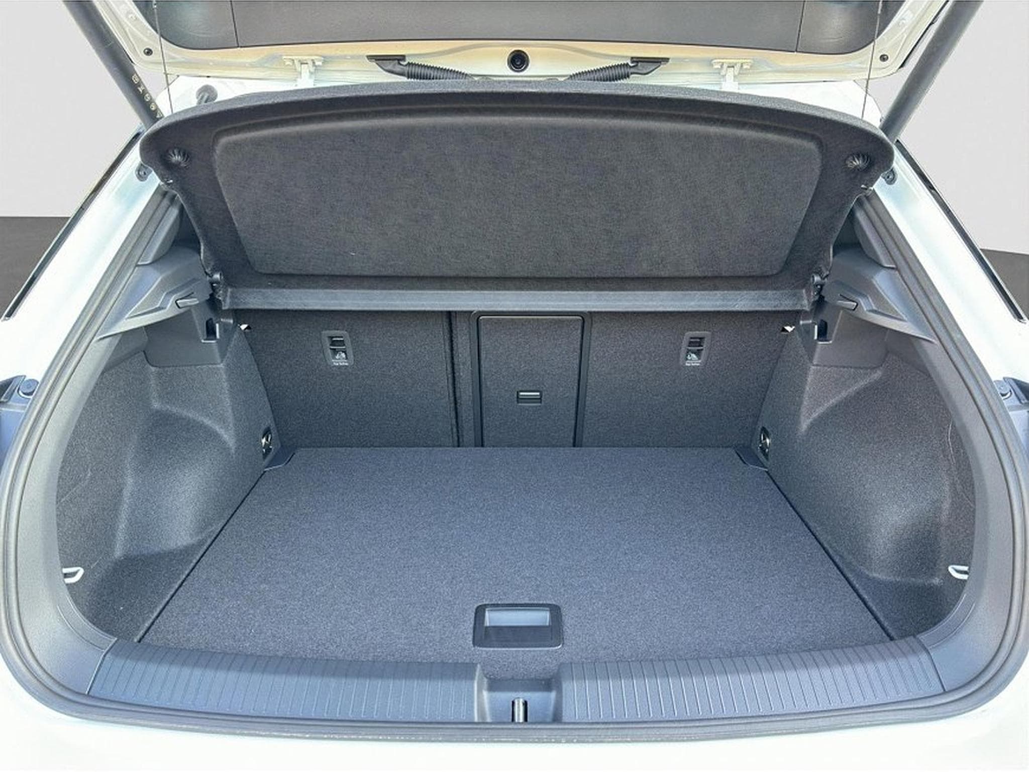 VW T-Roc (2025) - Foto 18