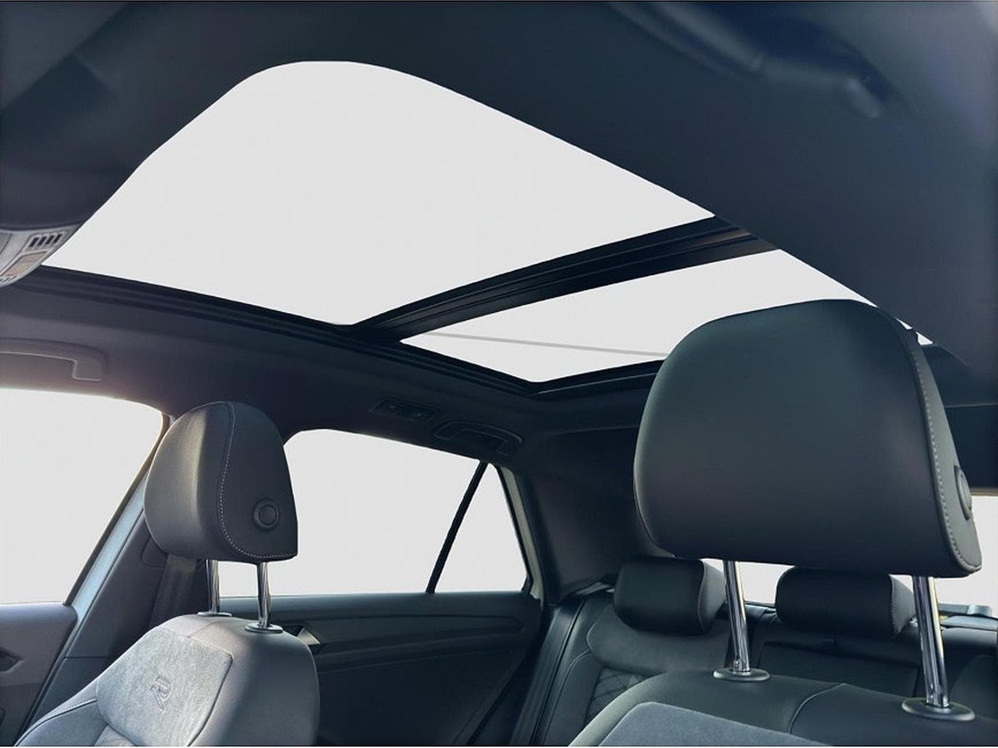 VW T-Roc (2025) - Foto 21