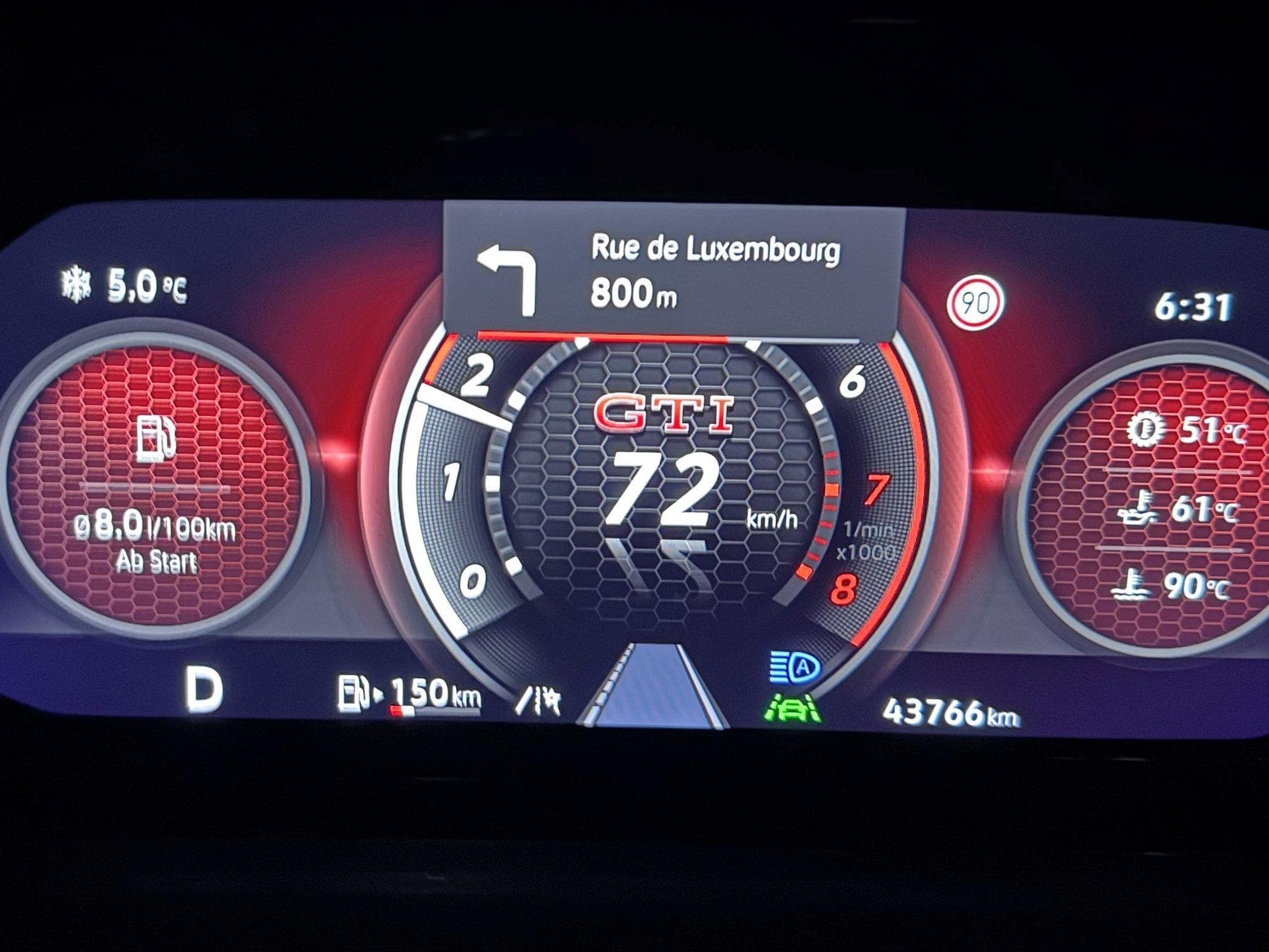 VW Golf GTI Clubsport (2021) - Foto 4