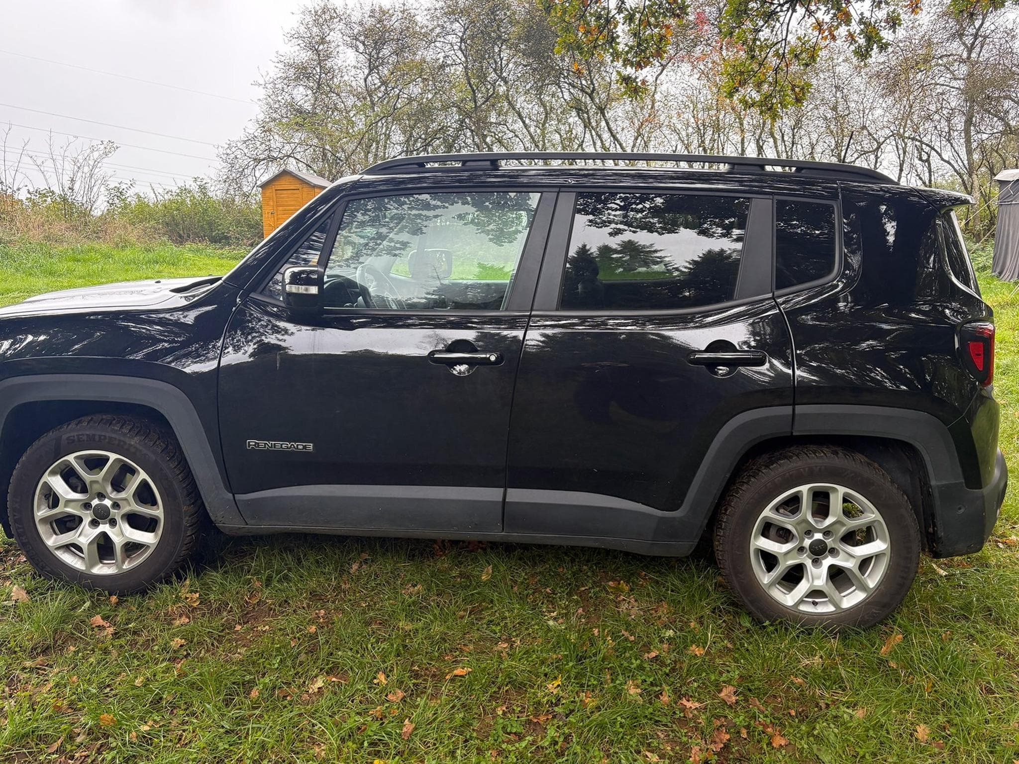 Jeep Renegade E-Hibrid MY23 Limited - 1.5 Turbo T4 130 (2023) - Foto 2