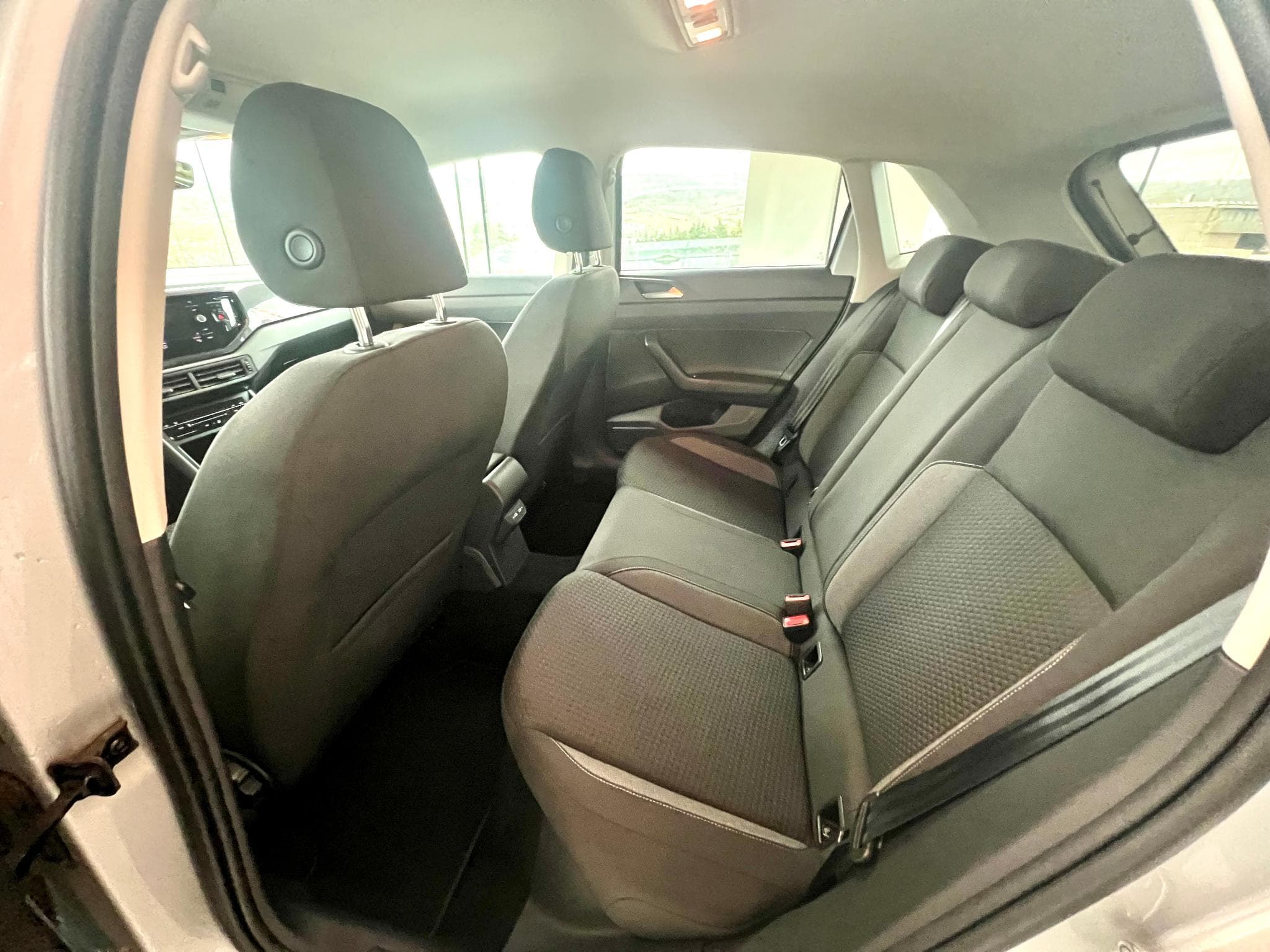 VW Polo 1.0 TSI LIFE (2022) - Photo 6