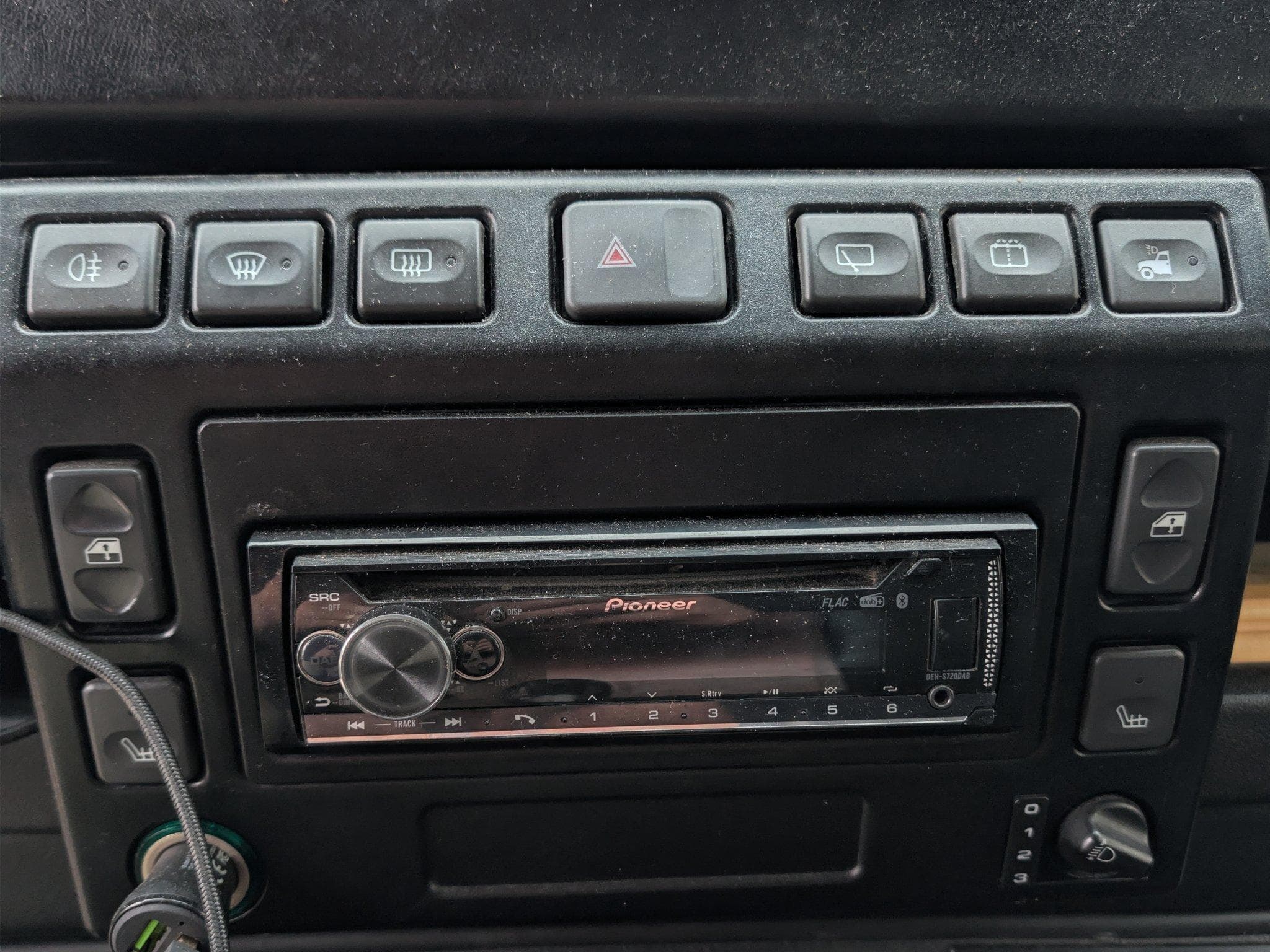 Land-Rover Defender 110 td5 Experience 2006 (2006) - Foto 8