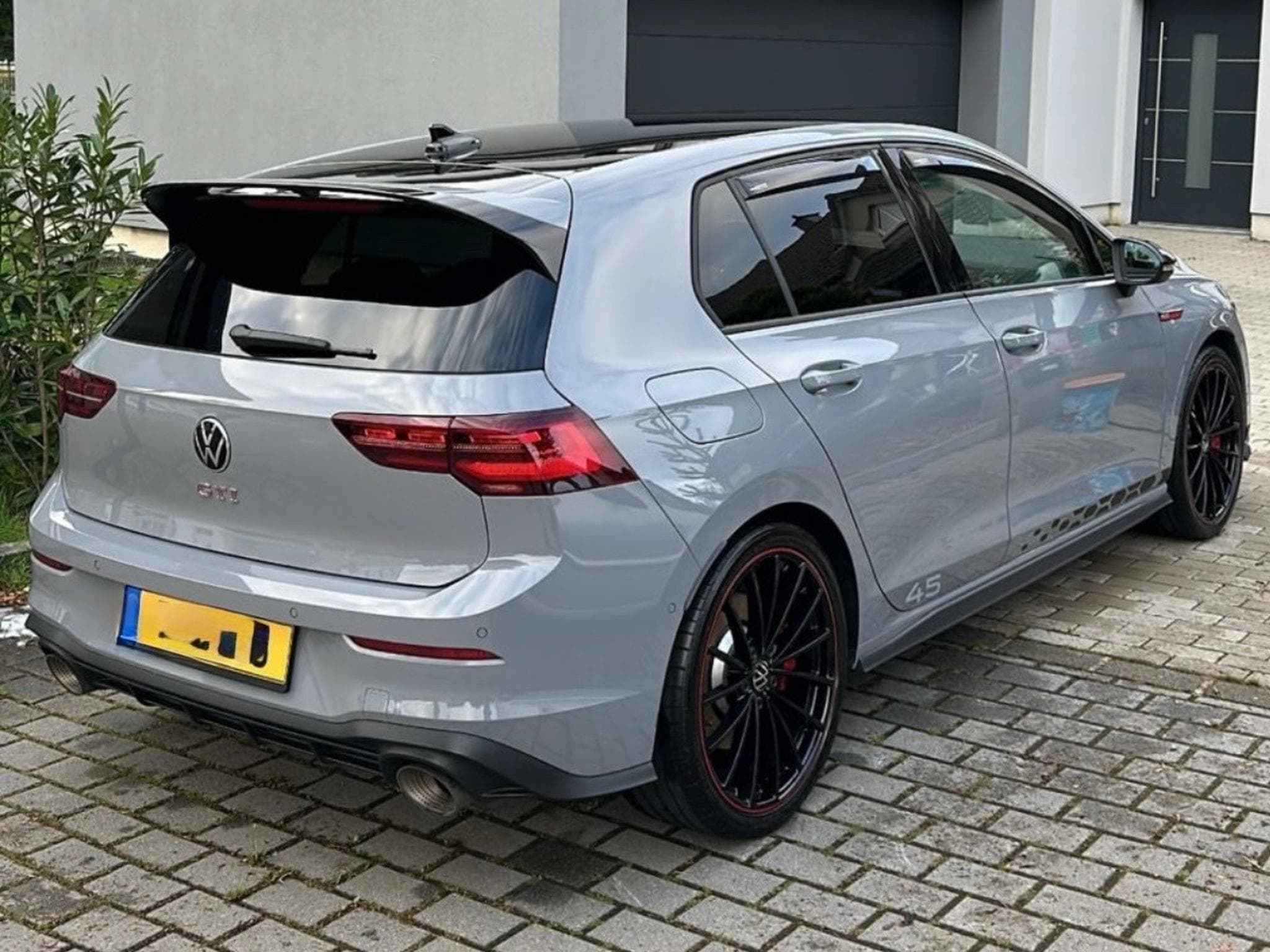 VW Golf GTI Clubsport Edition 45 (2022) - Foto 3