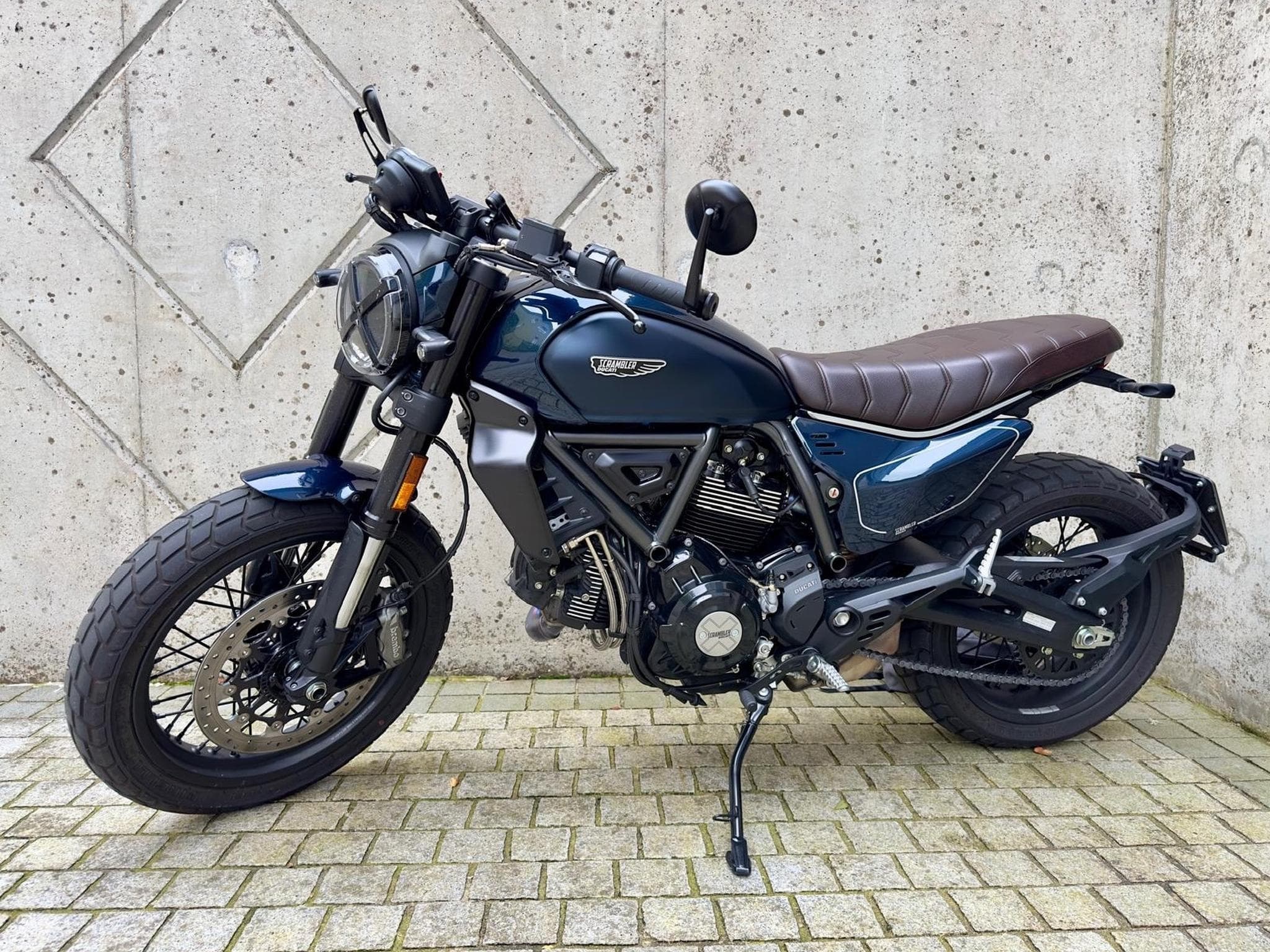 Ducati Scrambler Nightshift (2024) - Foto 1