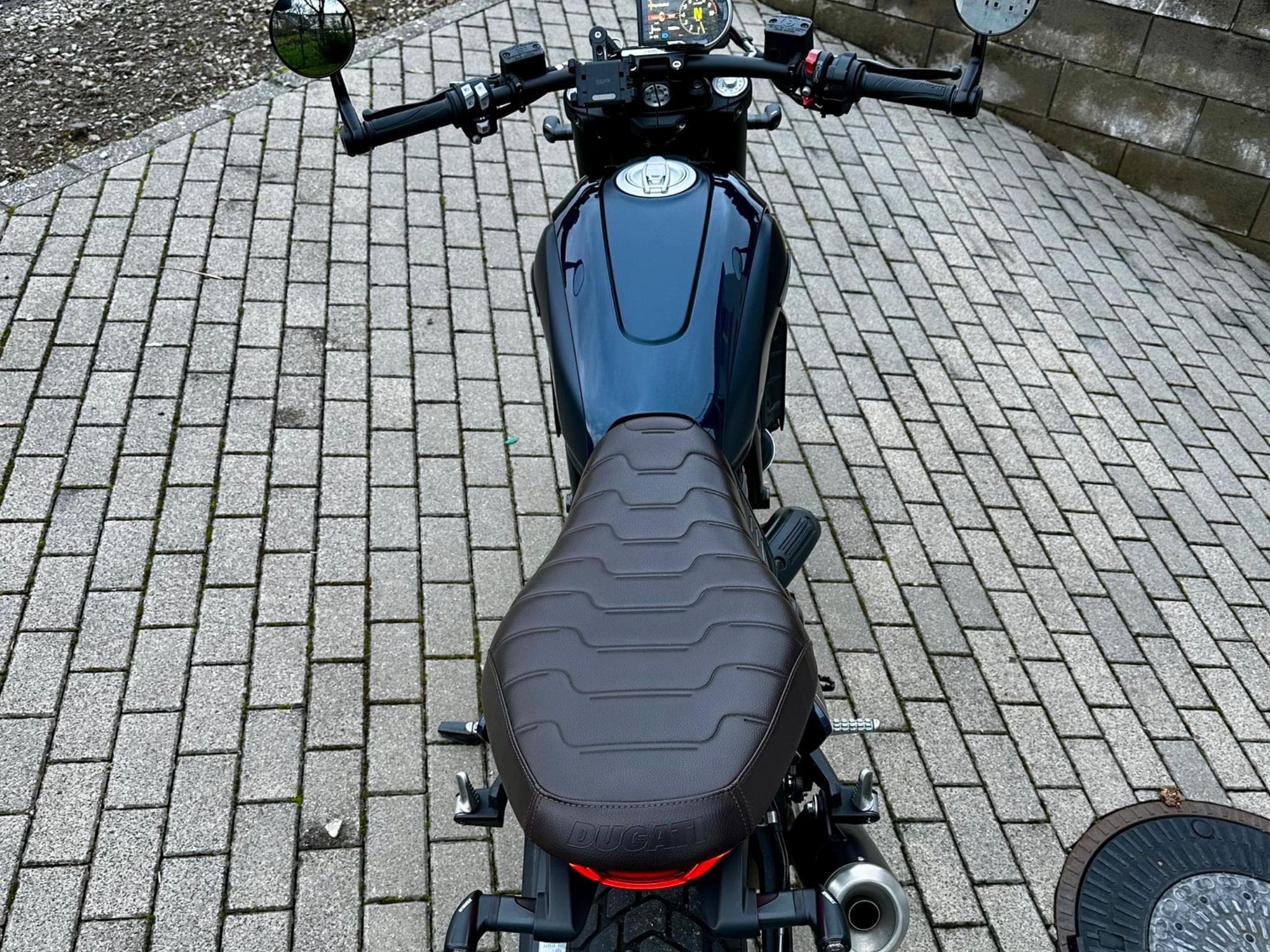 Ducati Scrambler Nightshift (2024) - Foto 6