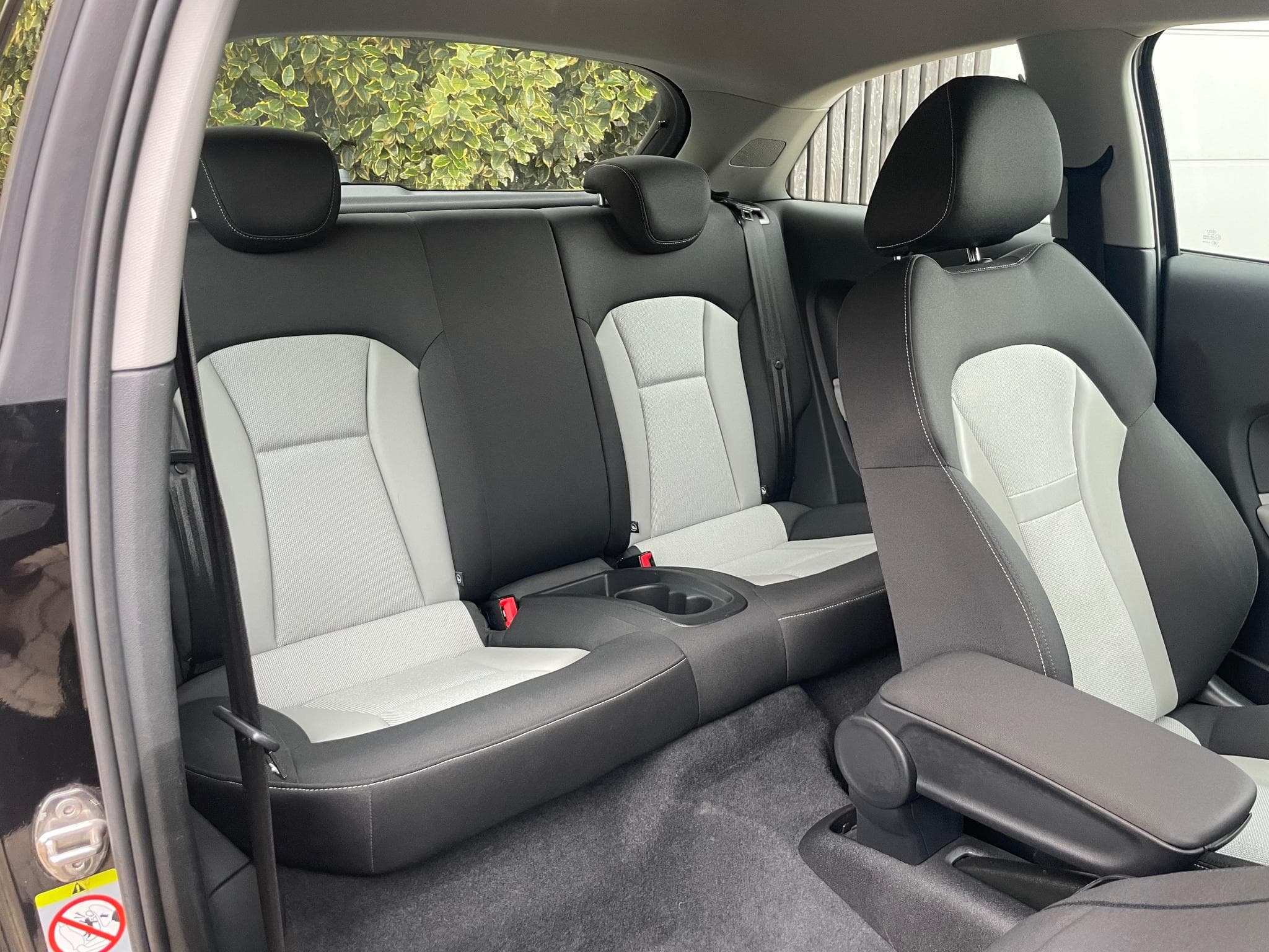 Audi A1 1.6 TDI Ambition» Bose Soundsystem (2012) - Photo 8