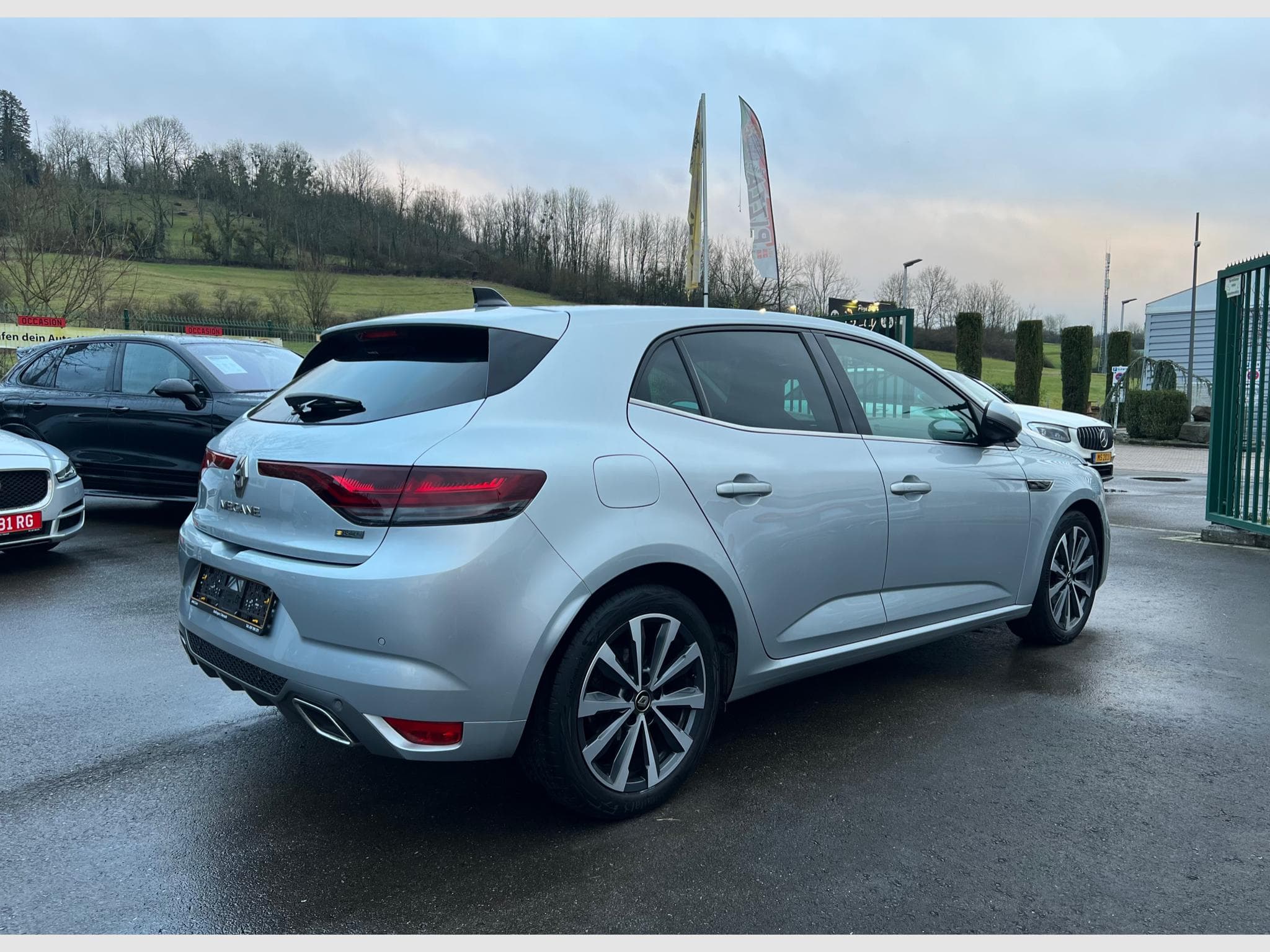 Renault Megane R.S Line TCe 160CV Auto. BOSE (2021) - Photo 4