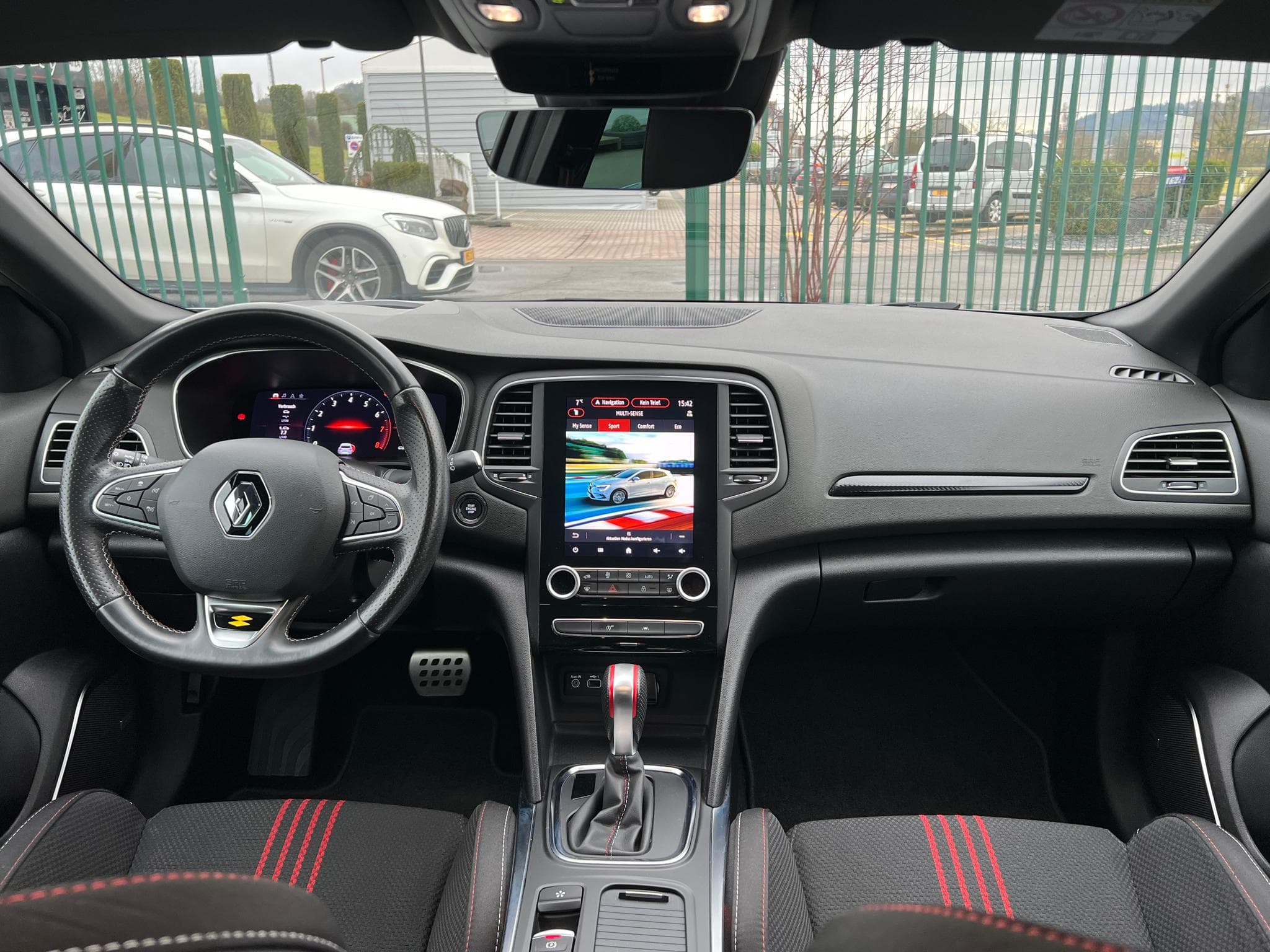 Renault Megane R.S Line TCe 160CV Auto. BOSE (2021) - Photo 10