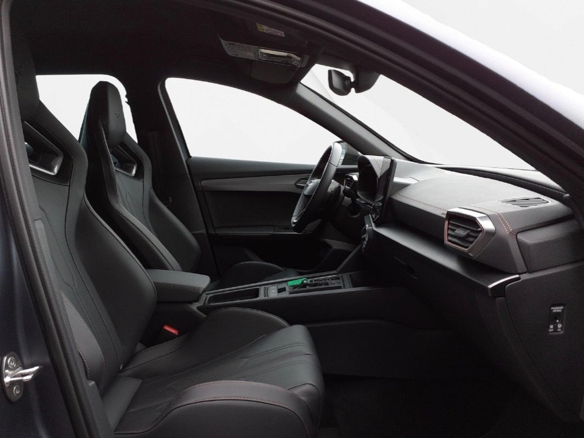 Cupra Formentor VZ5 (2022) - Photo 4