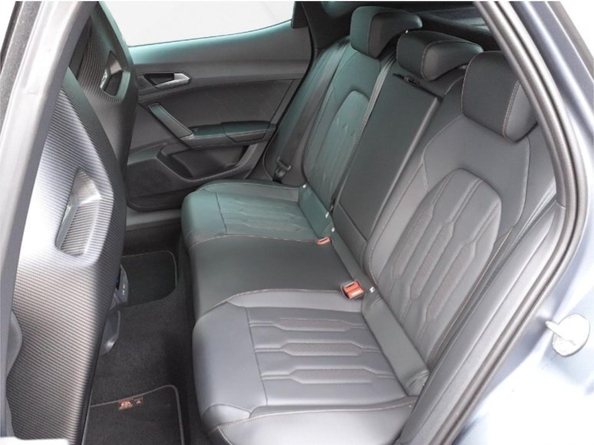 Cupra Formentor VZ5 (2022) - Photo 10