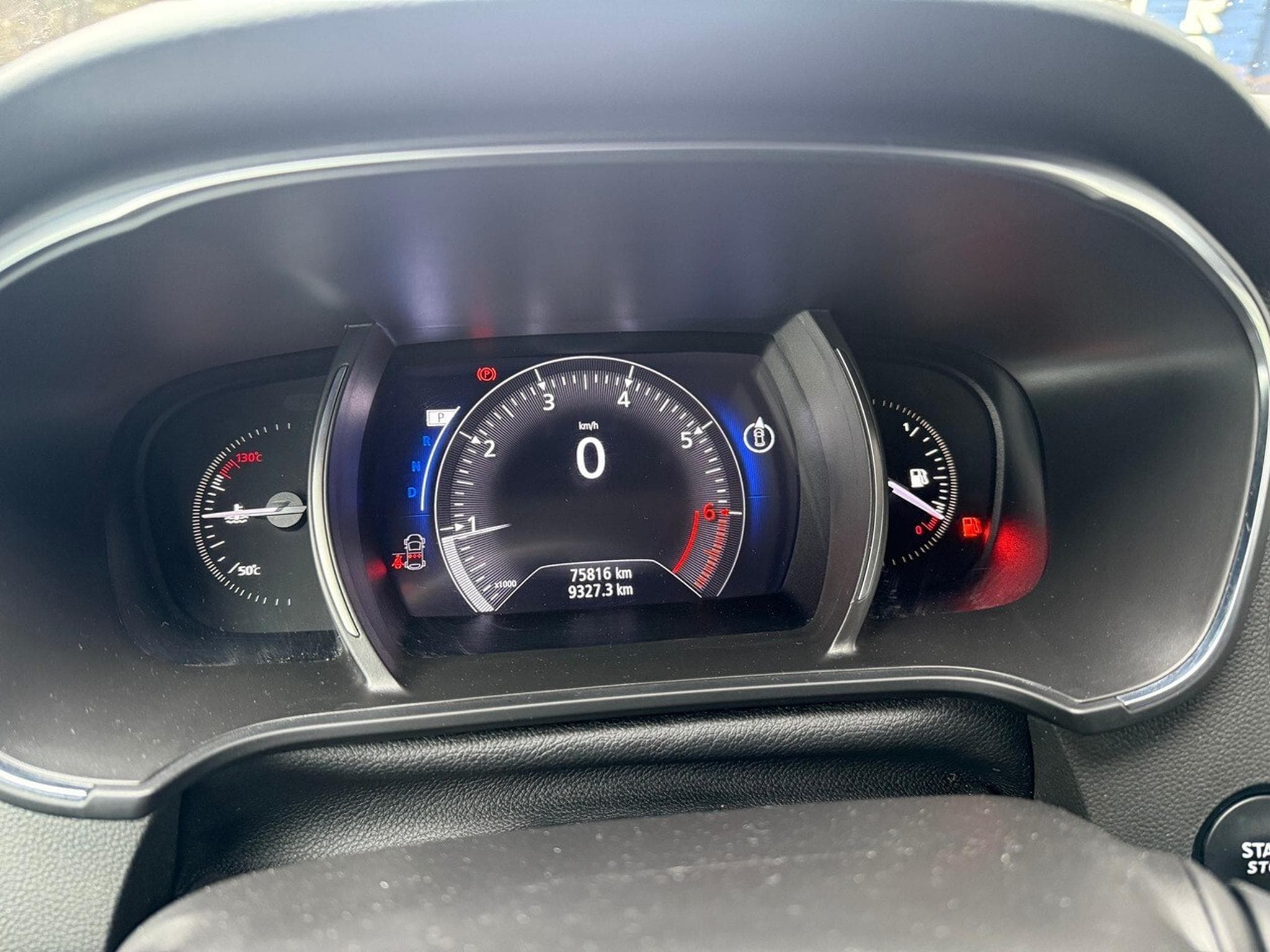 Renault Megane 1.3 TCE LIMITED EDC (2020) - Photo 7