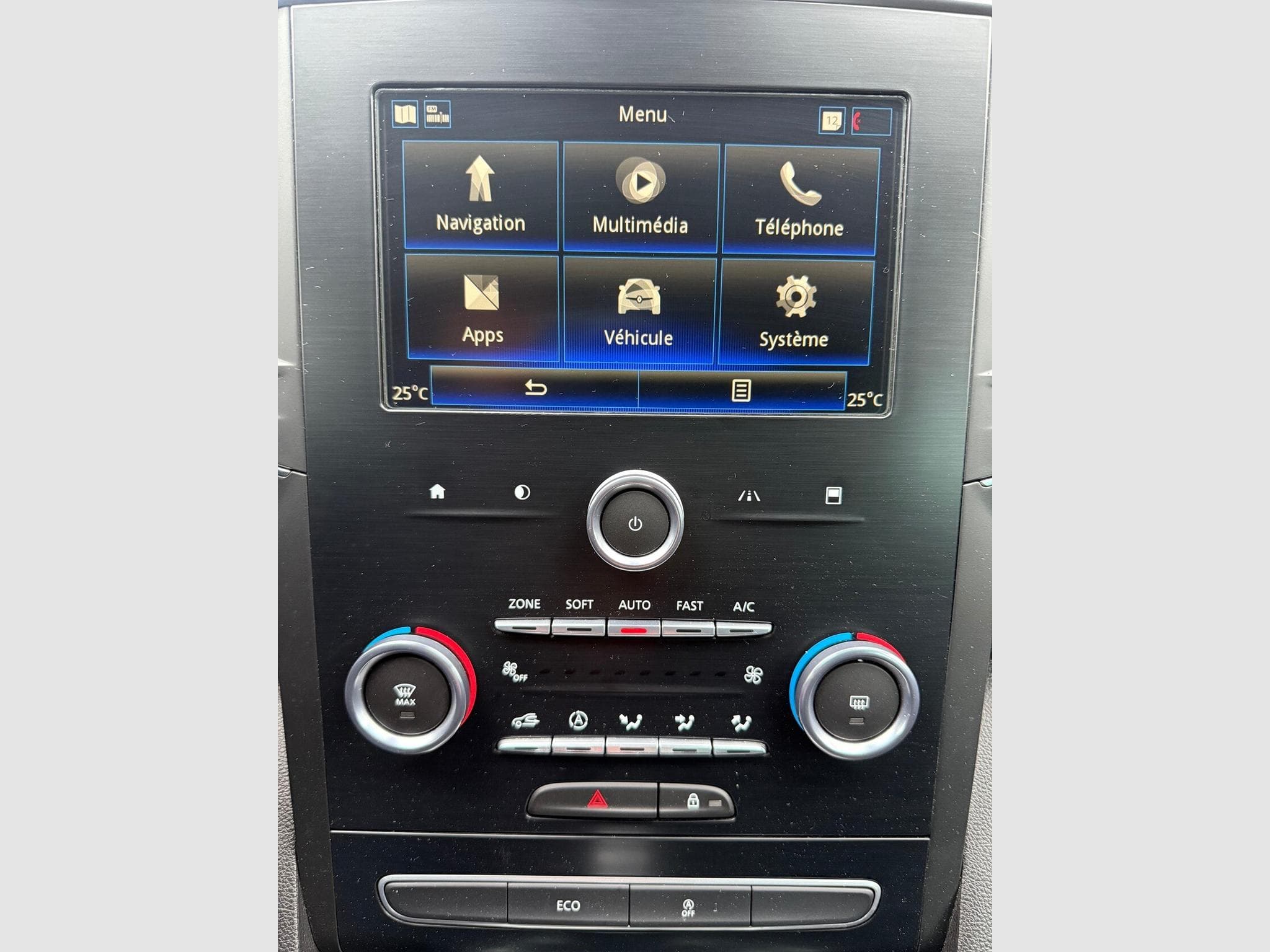 Renault Megane 1.3 TCE LIMITED EDC (2020) - Photo 15