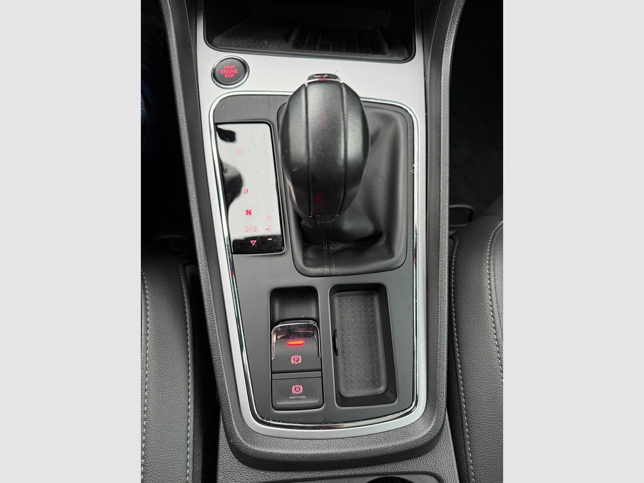 Seat Leon 1.5 TSI 150 XCELENCE DSG (2020) - Foto 9