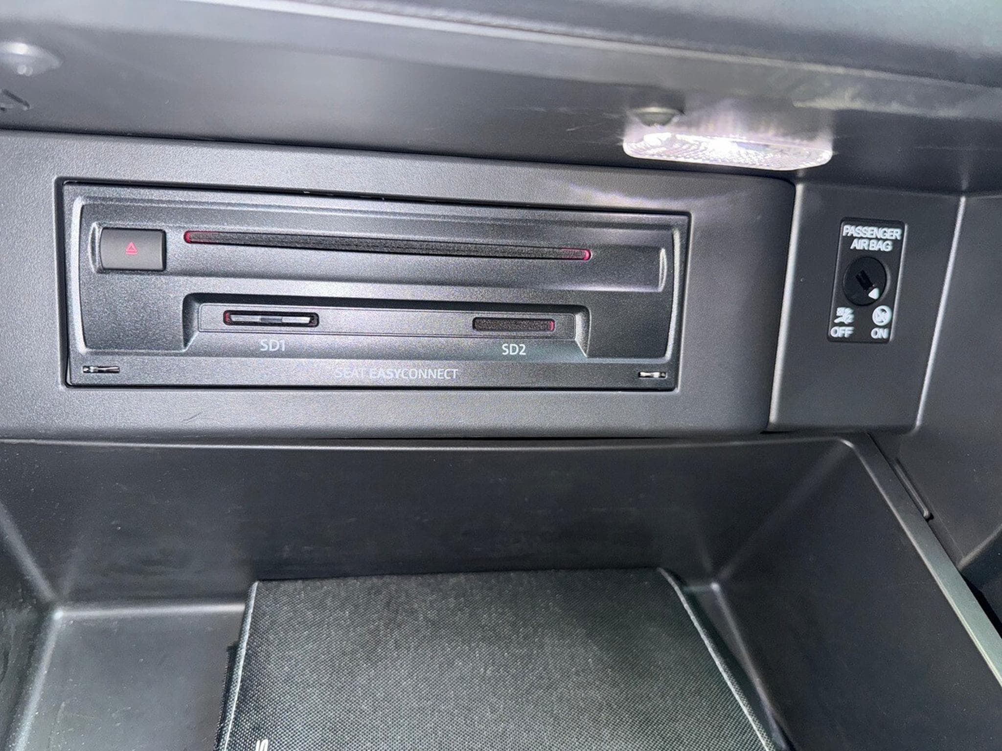 Seat Leon 1.5 TSI 150 XCELENCE DSG (2020) - Foto 12