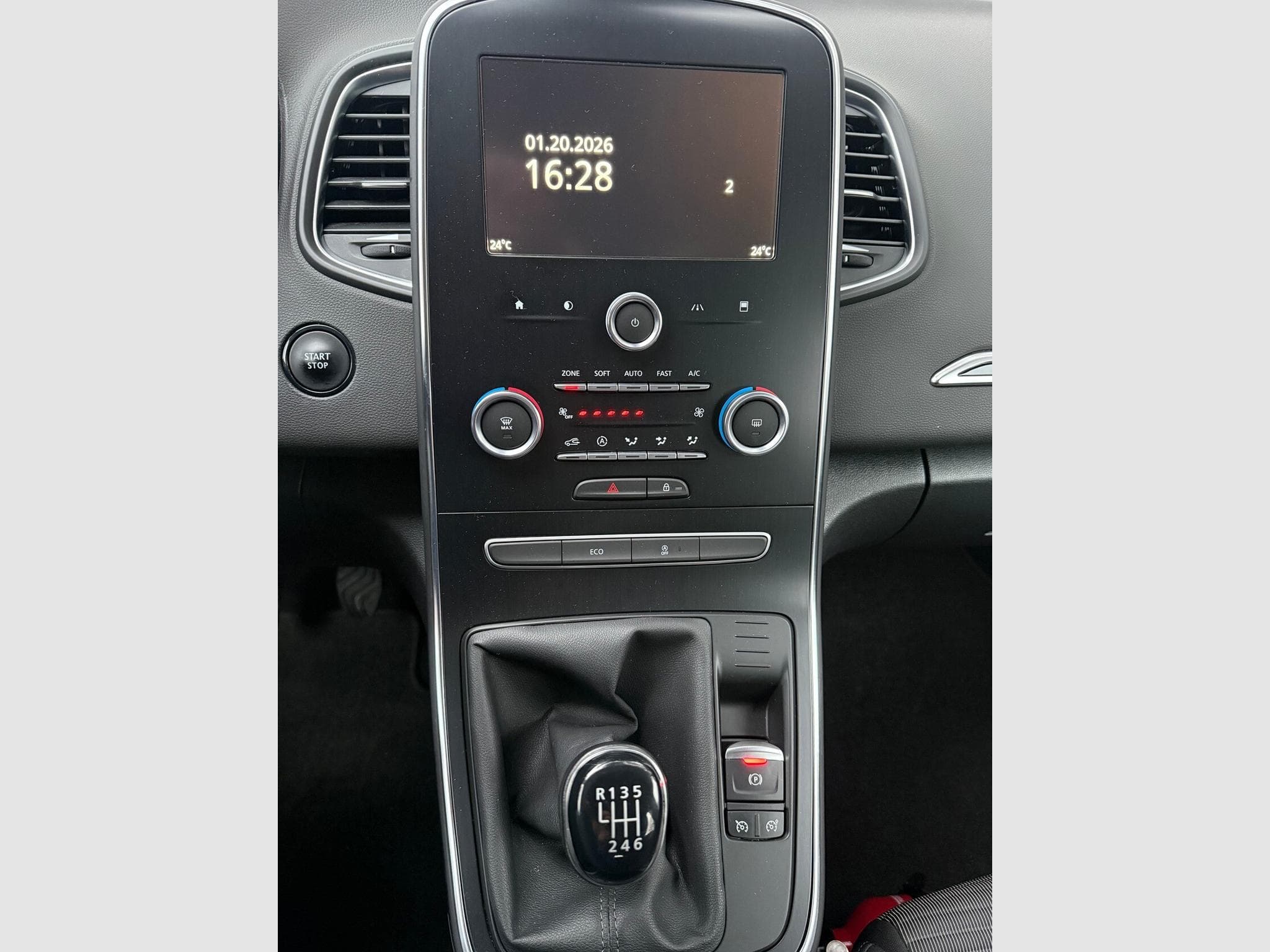 Renault Grand Scenic 1.3 TCE 115 INTENS 5 PL (2020) - Foto 7