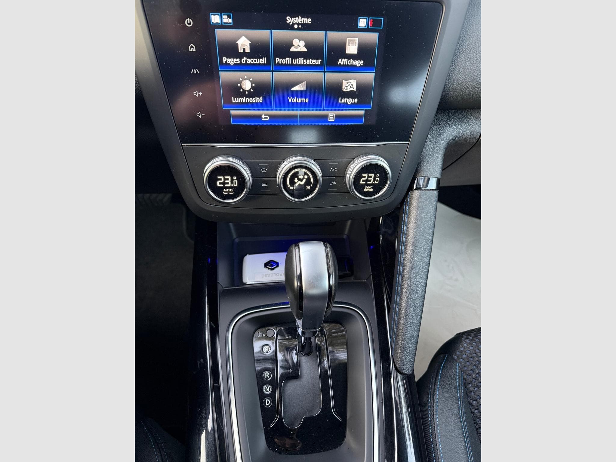 Renault Kadjar 1.5 Blue dCi 115ch Wave EDC (2019) - Foto 7