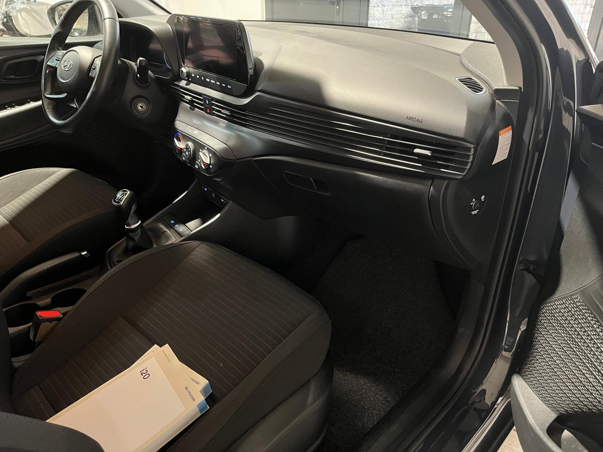 Hyundai i20 1.0 T-GDI 48V TECHNO (2021) - Photo 20