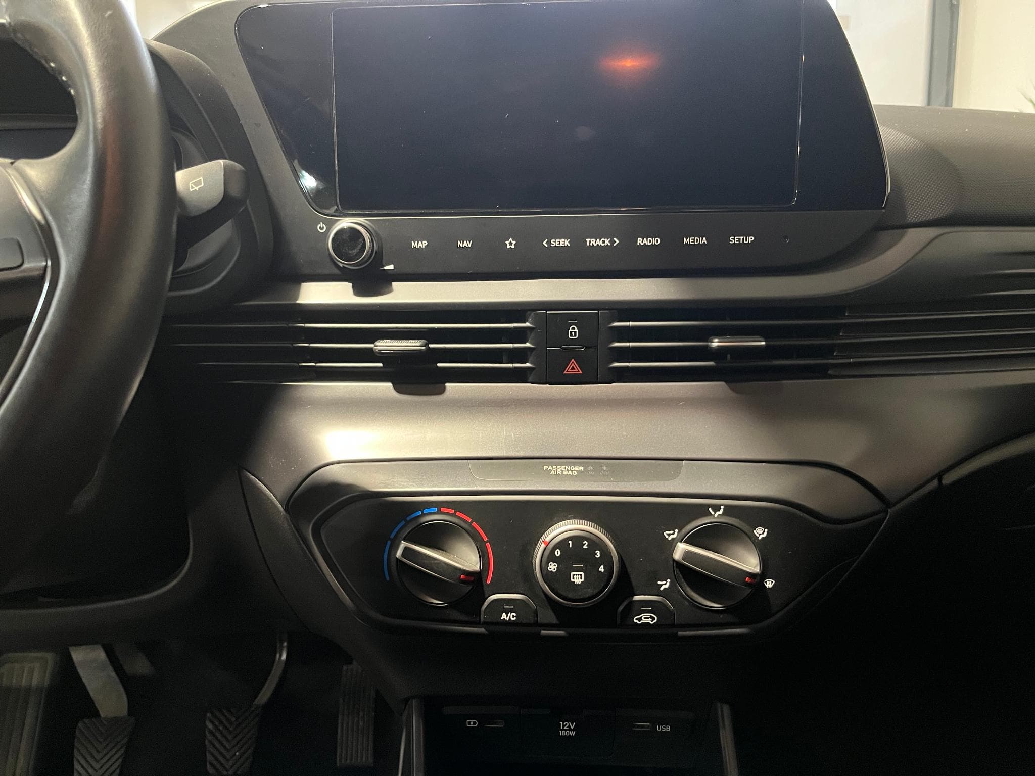 Hyundai i20 1.0 T-GDI 48V TECHNO (2021) - Photo 23