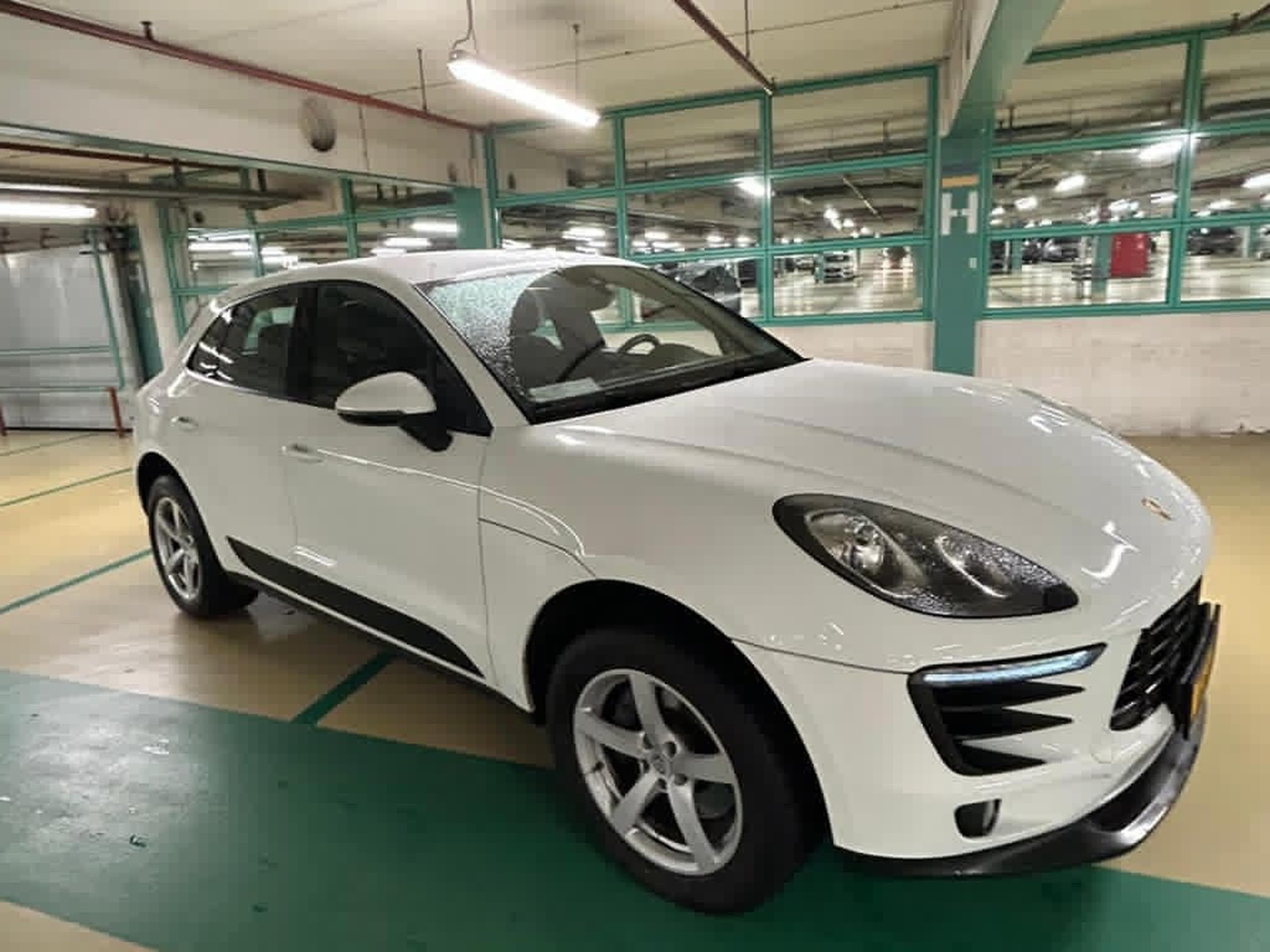 Porsche Macan 2.0 (2017) - Photo 1