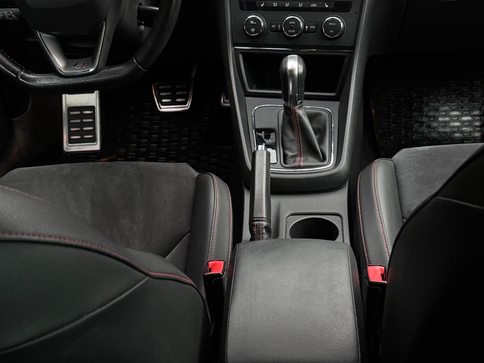 Seat Leon 5F ST FR (2014) - Photo 3