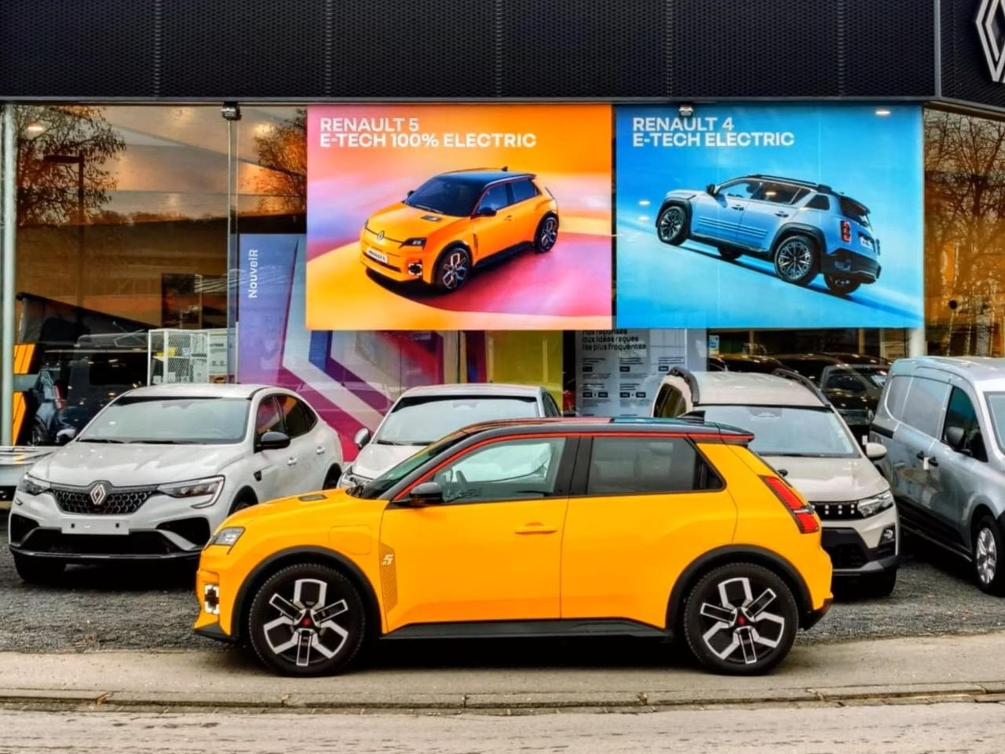 Renault R5 etech (2025) - Photo 2