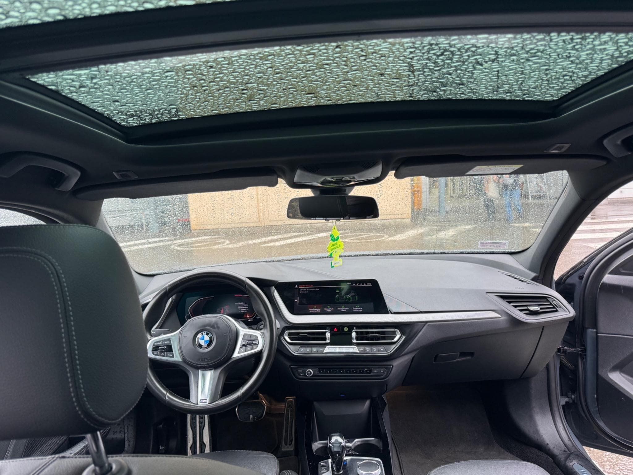 BMW 118 Pack M (2020) - Photo 7