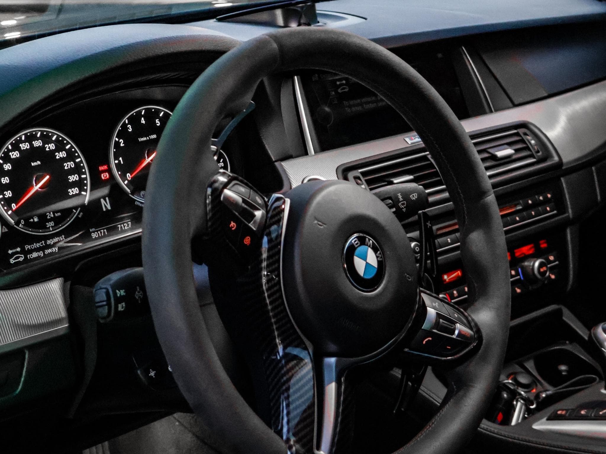 BMW M5 (2014) - Photo 2