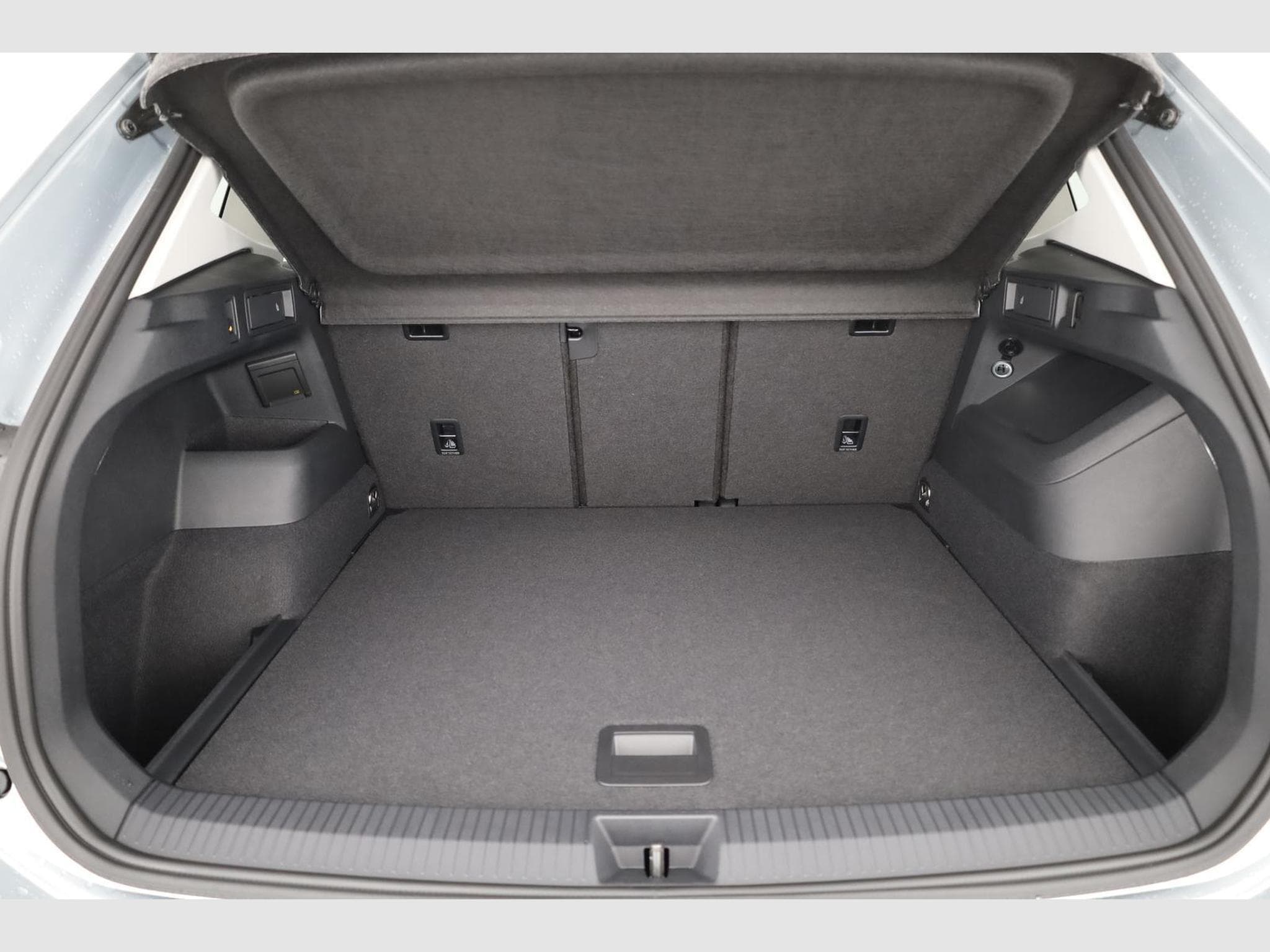 VW Tiguan 1.5 eTSI 110 kW Life (2025) - Foto 11