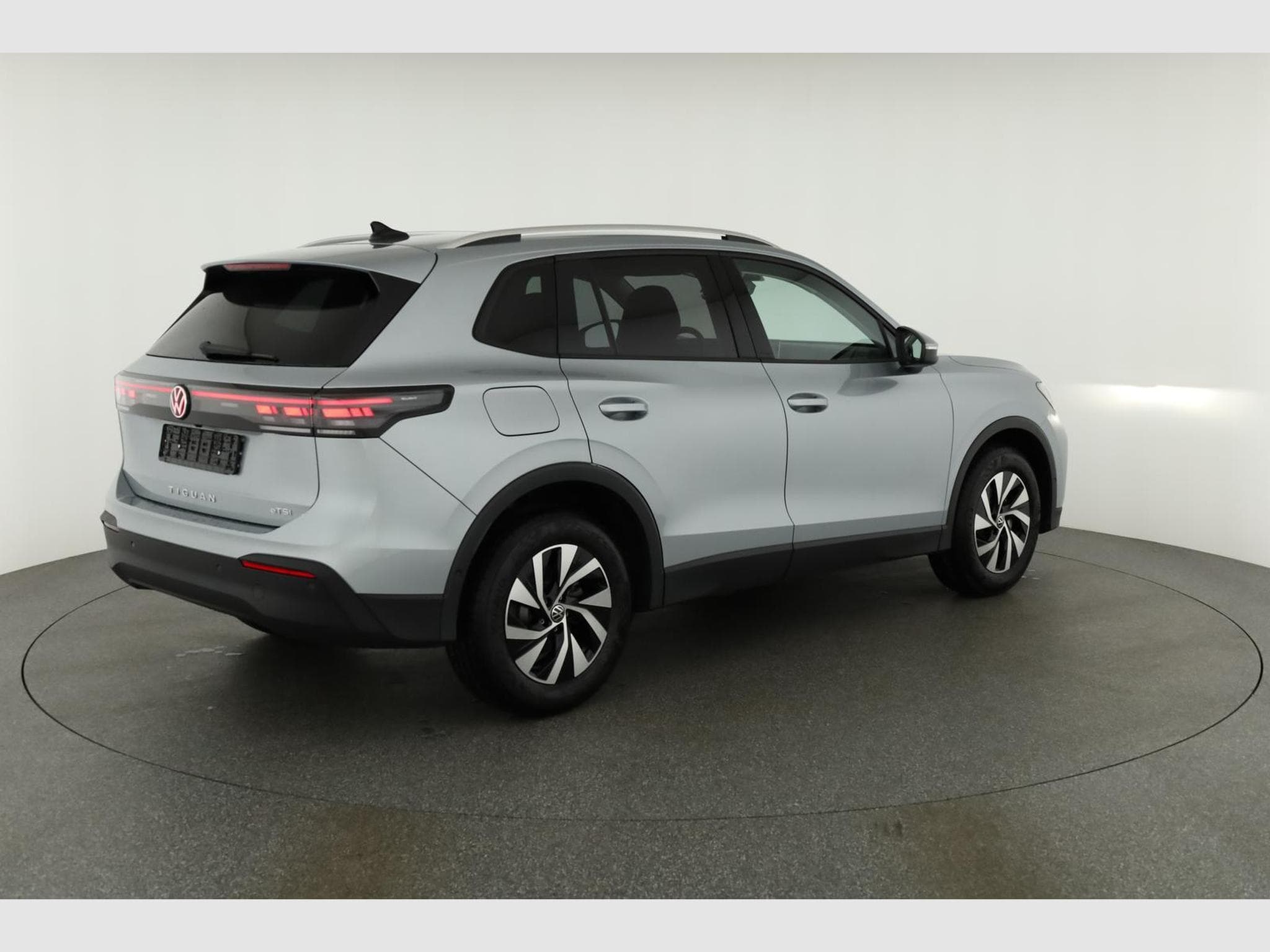 VW Tiguan 1.5 eTSI 110 kW Life (2025) - Foto 19