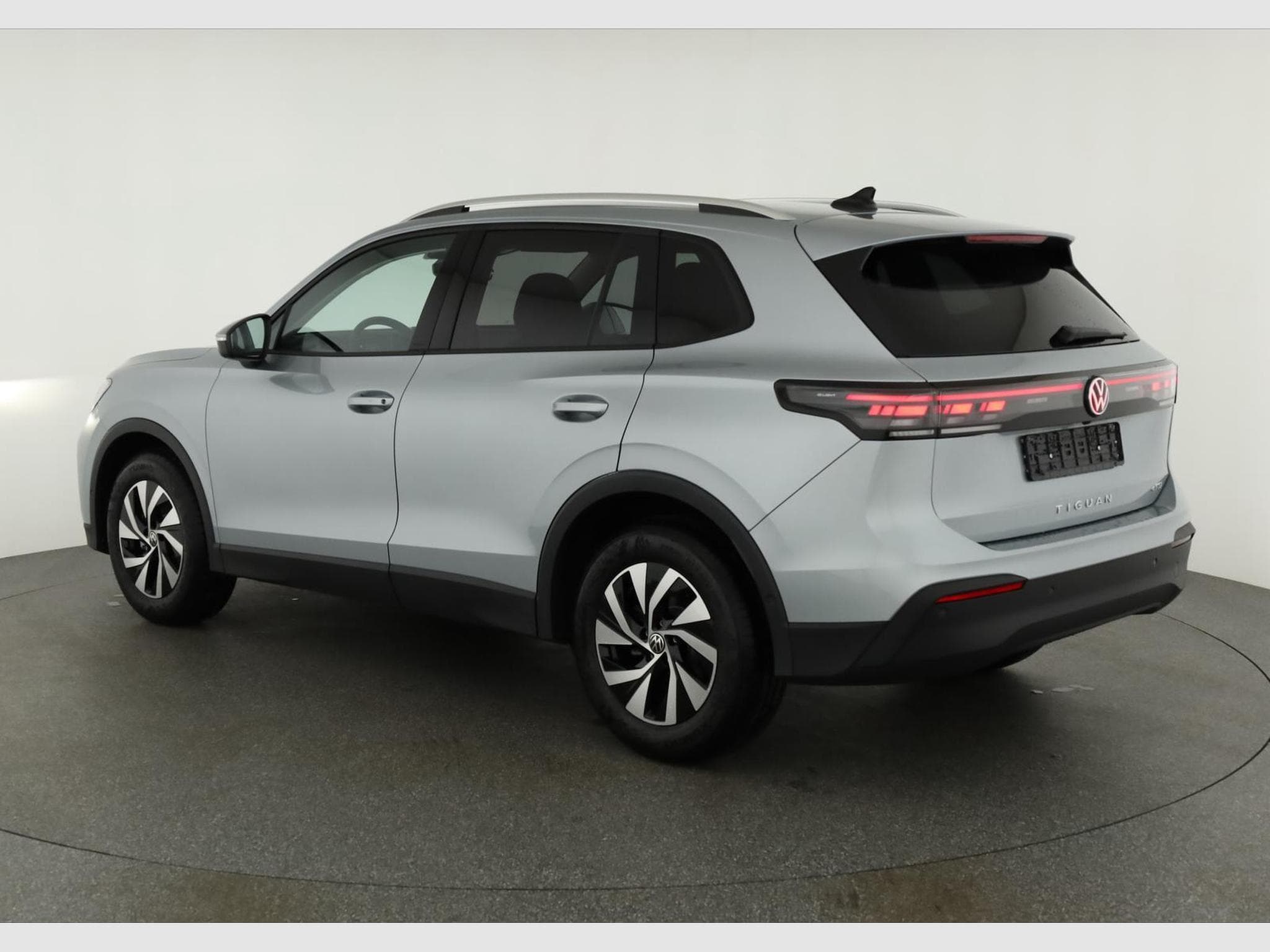 VW Tiguan 1.5 eTSI 110 kW Life (2025) - Foto 3