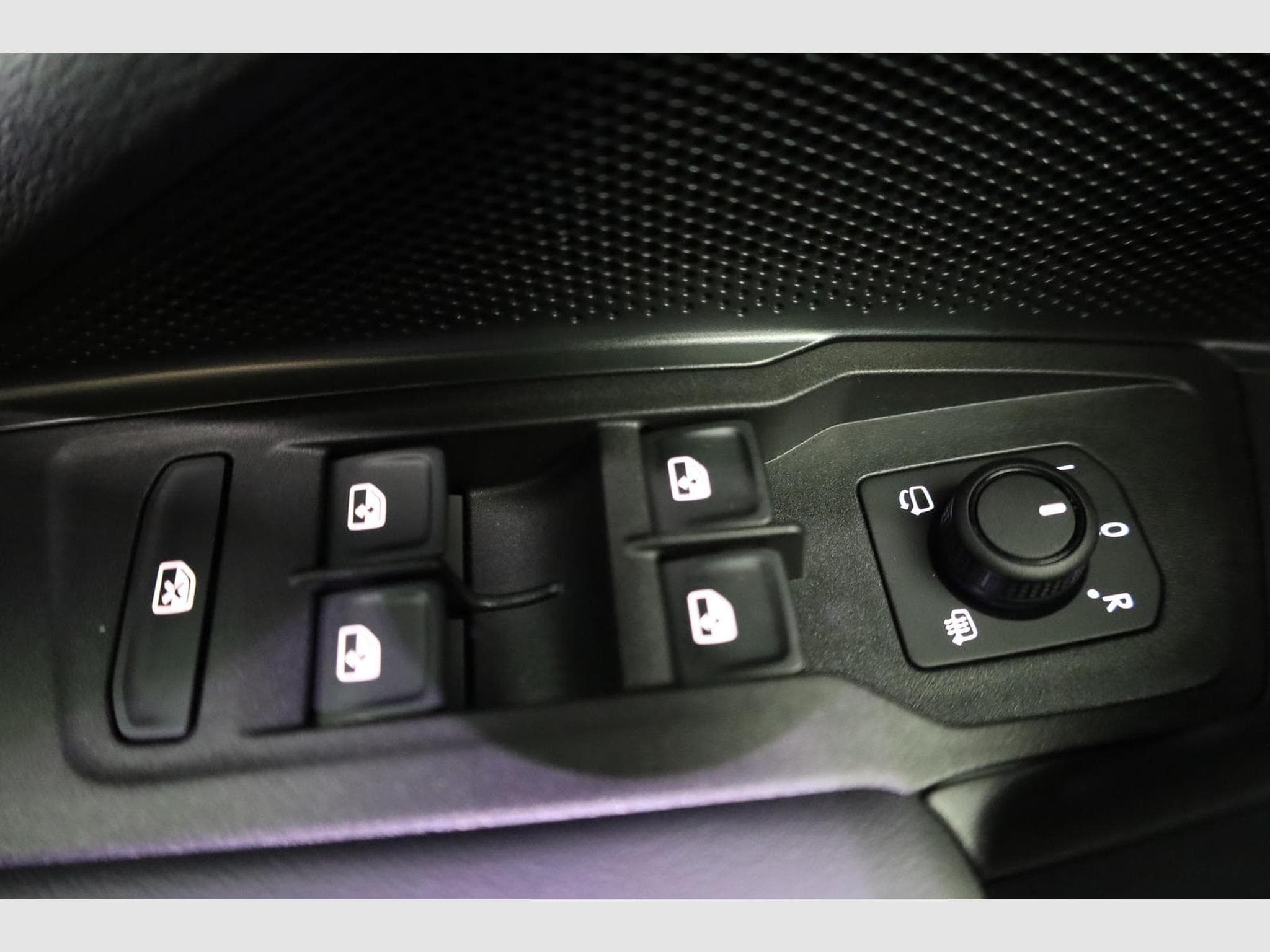 VW Tiguan 1.5 eTSI 110 kW Life (2025) - Foto 7