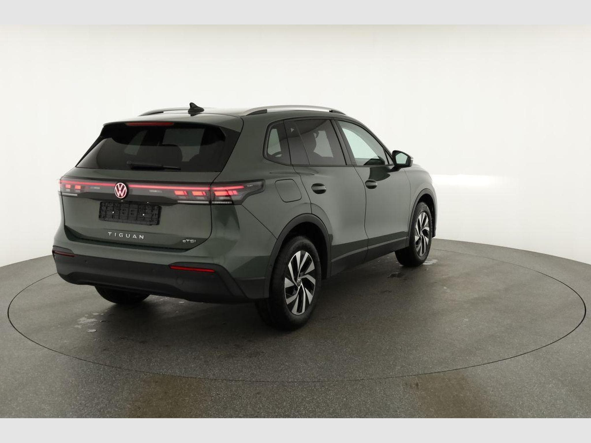 VW Tiguan 1.5 eTSI 110 kW Life (2025) - Foto 18