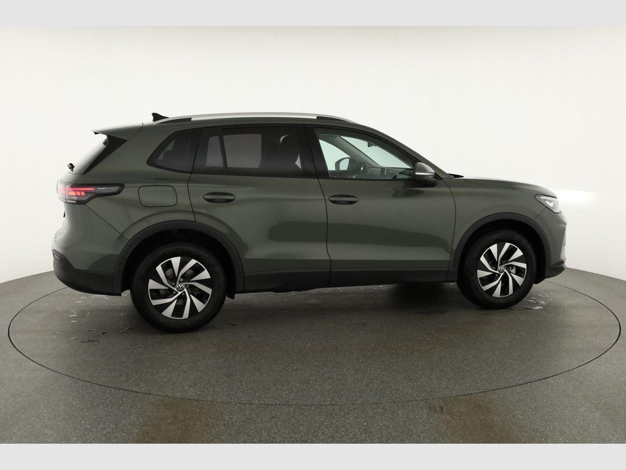 VW Tiguan 1.5 eTSI 110 kW Life (2025) - Foto 21