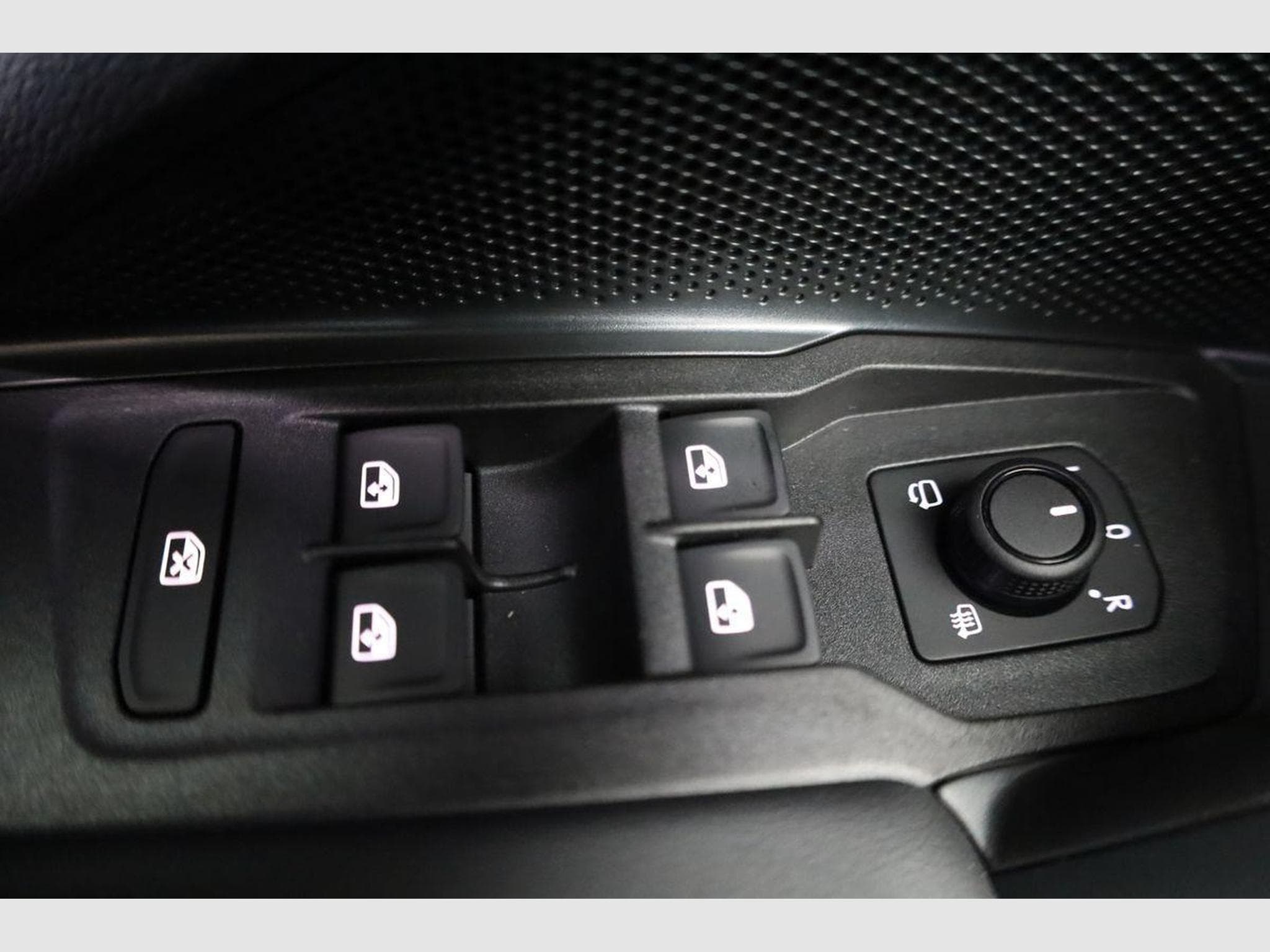 VW Tiguan 1.5 eTSI 110 kW Life (2025) - Foto 7