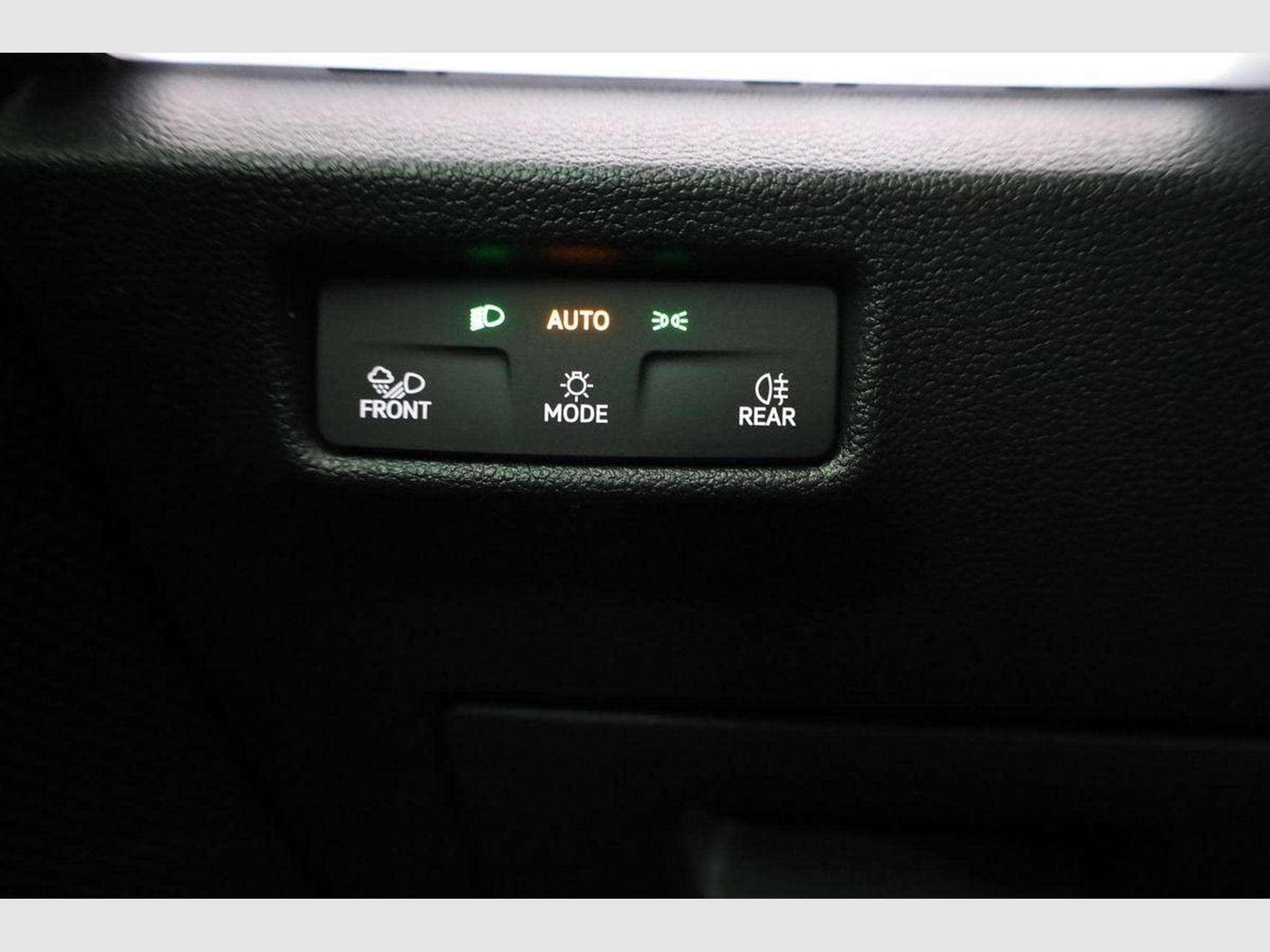 VW Tiguan 1.5 eTSI 110 kW Life (2025) - Foto 8