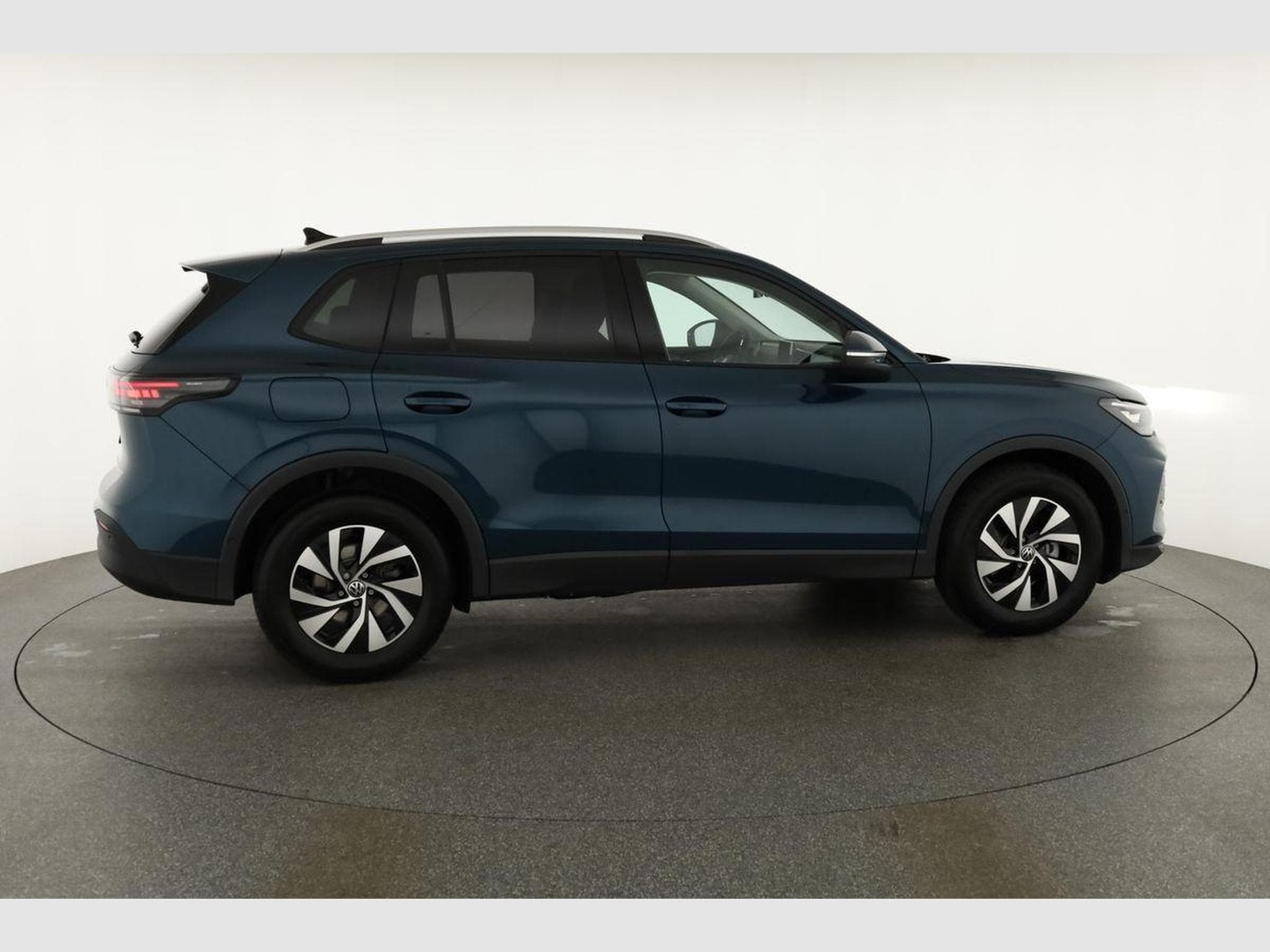 VW Tiguan 1.5 eTSI 110 kW Life (2025) - Foto 21