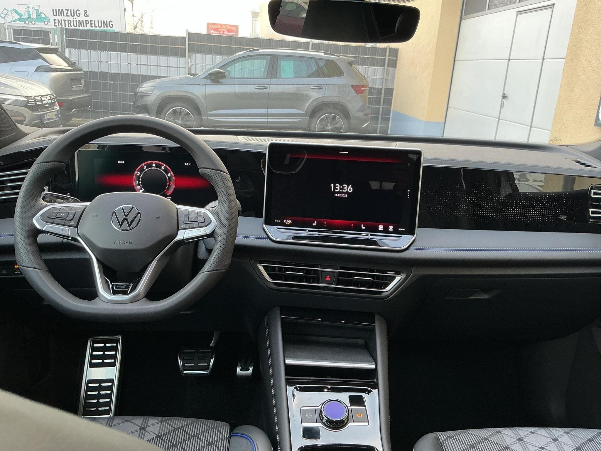 VW Tiguan R-Line Black Style (2026) - Foto 19