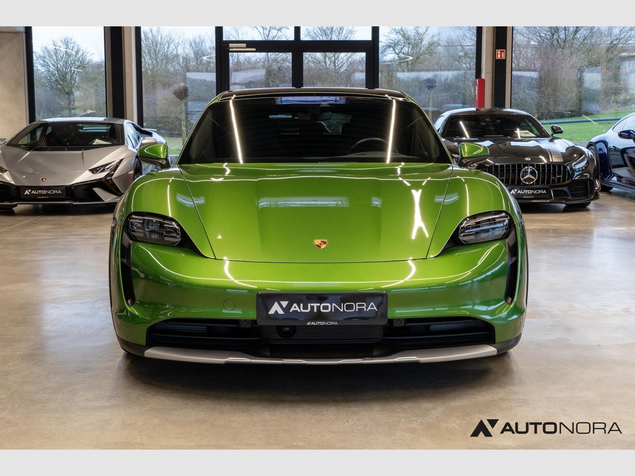 Porsche Taycan 4S Cross Turismo (2021) - Photo 5