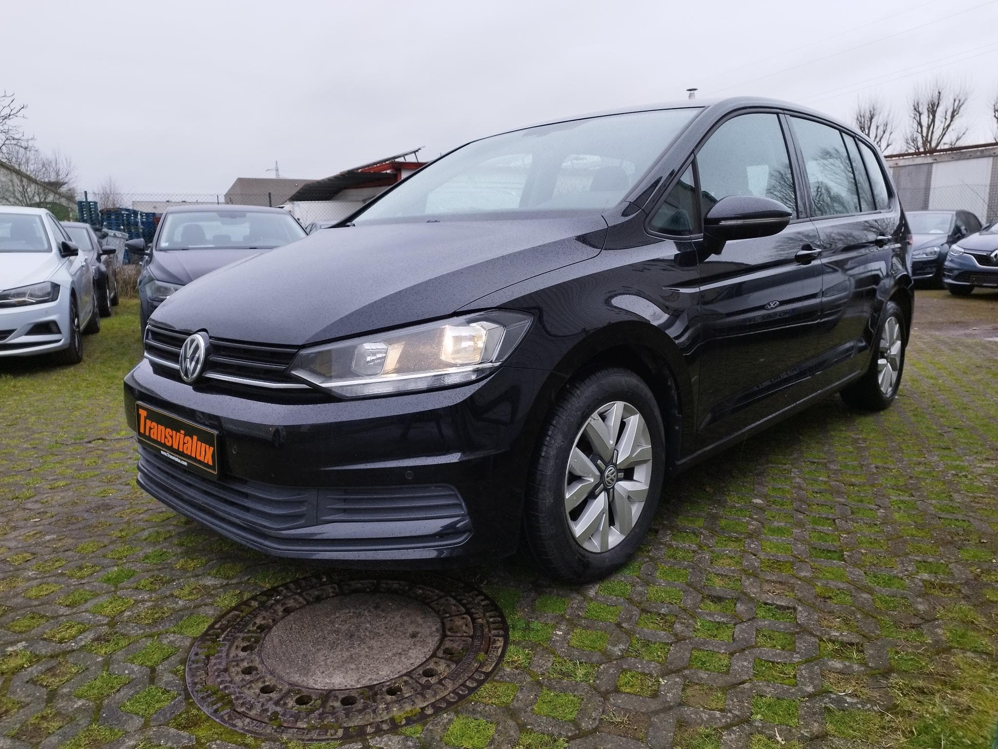 VW Touran 1.6 TDI 115 DSG7 (2016) - Foto 2